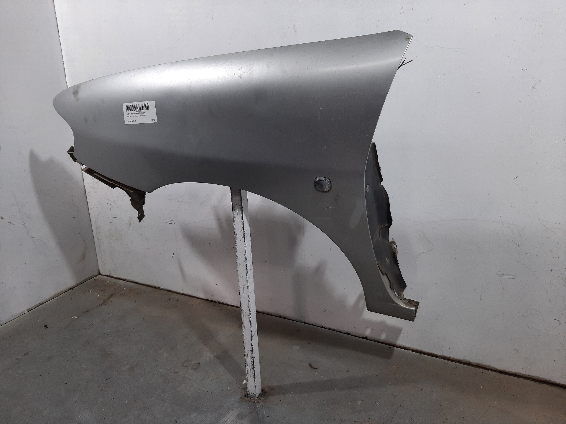 SEAT Ibiza 2 generation (1993-2002) Front Left Fender 6K0821021D 24932523