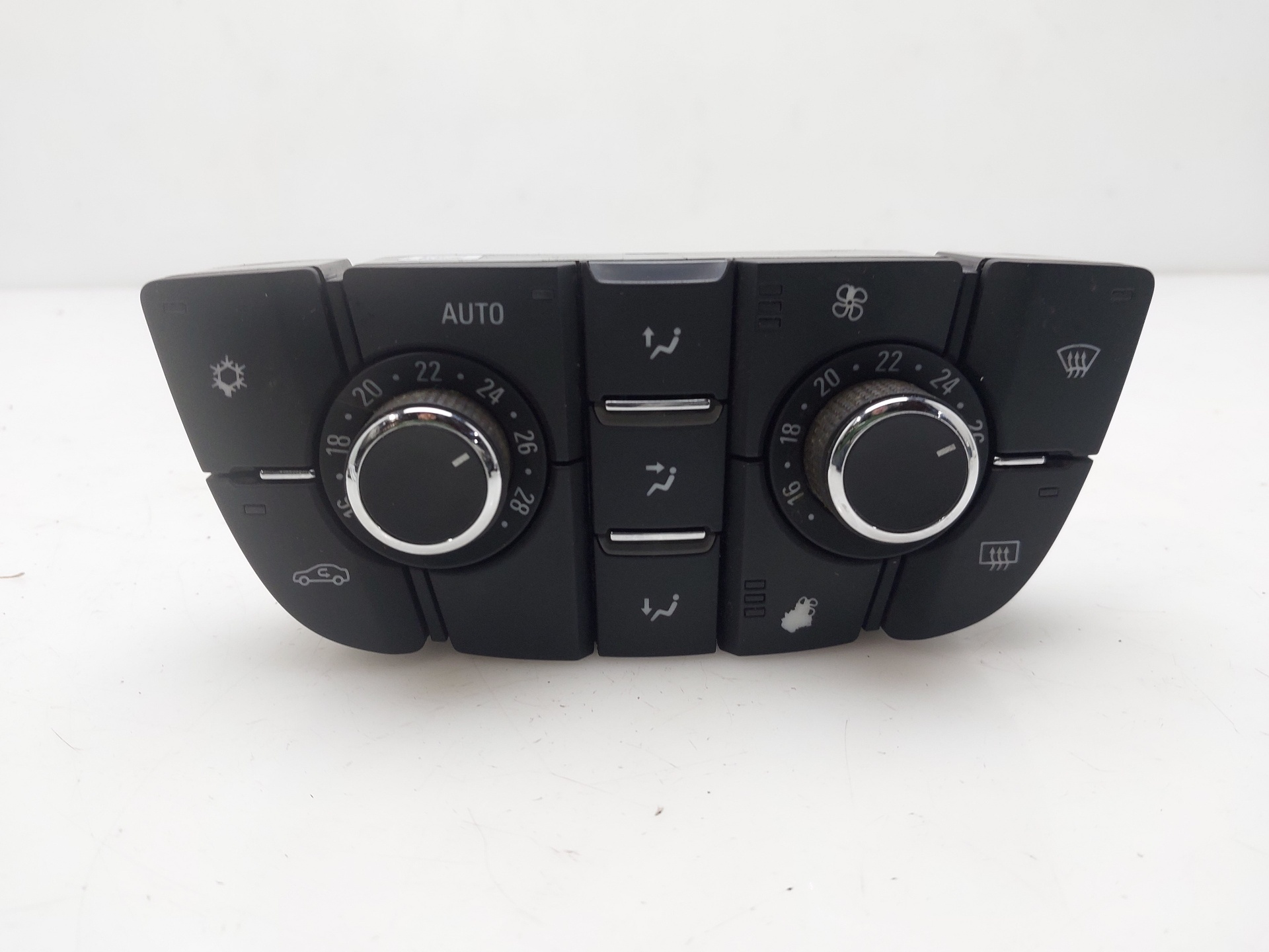 OPEL Astra J (2009-2020) Climate  Control Unit 13435148 24287615