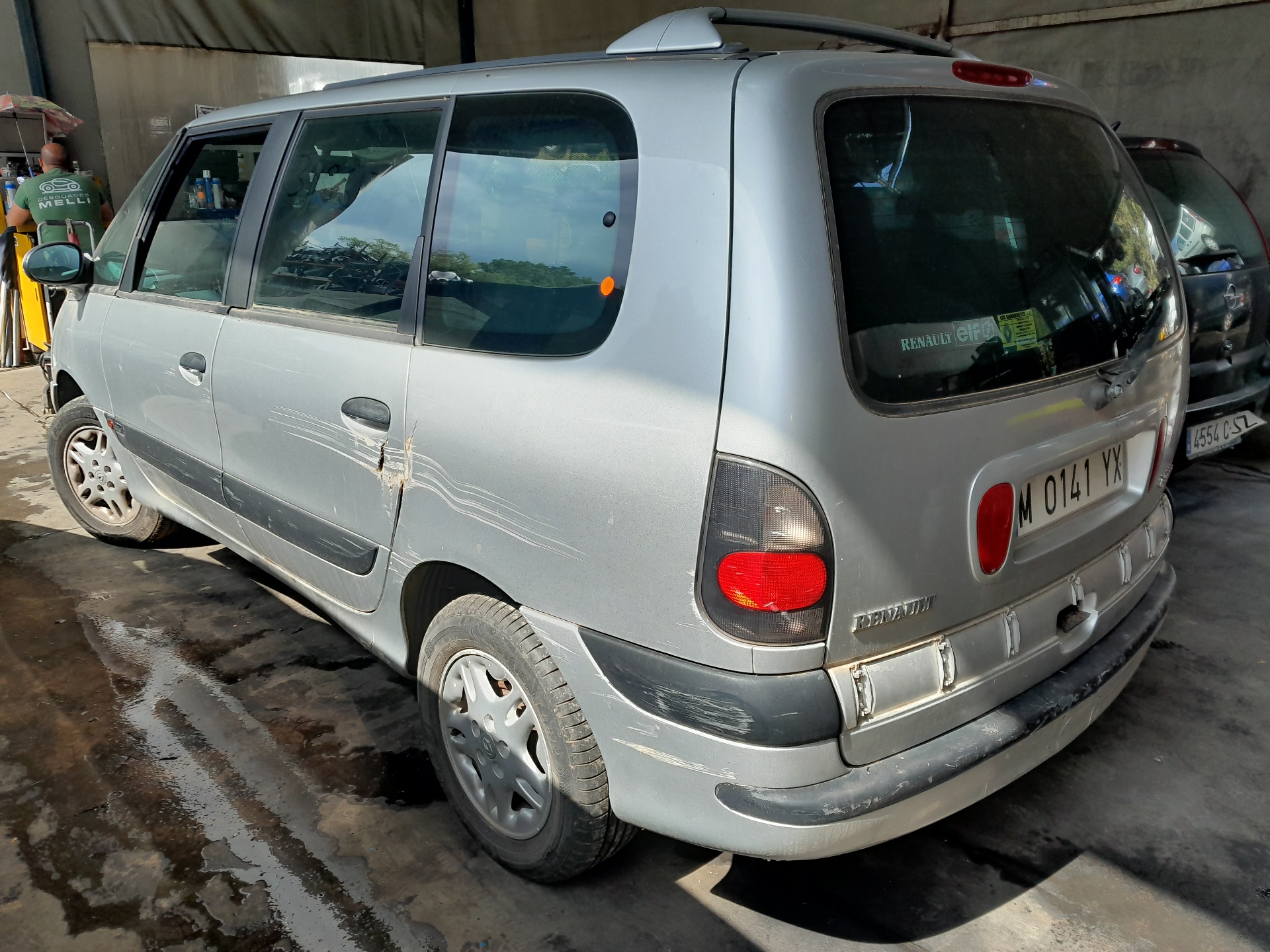 RENAULT Espace 3 generation (1996-2002) Ľavé predné svetlomety 7700820118 22885560