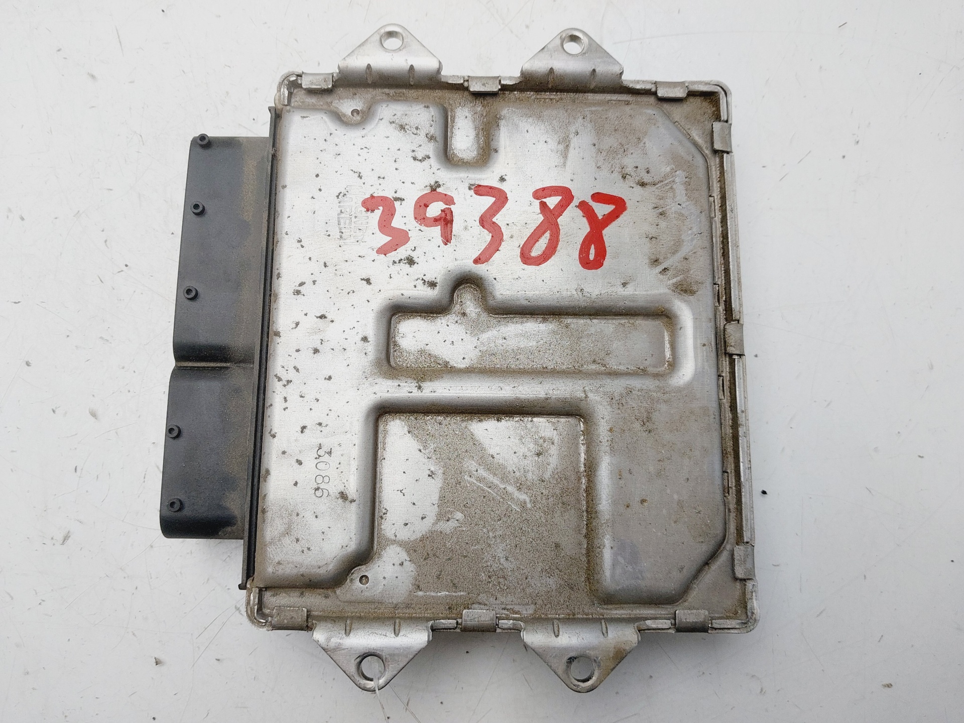 Switchboard engine uce 199A9000 55250637 de Fiat Iii fiorino (225) 0-0 74 CV con 175574 km - pieza usada