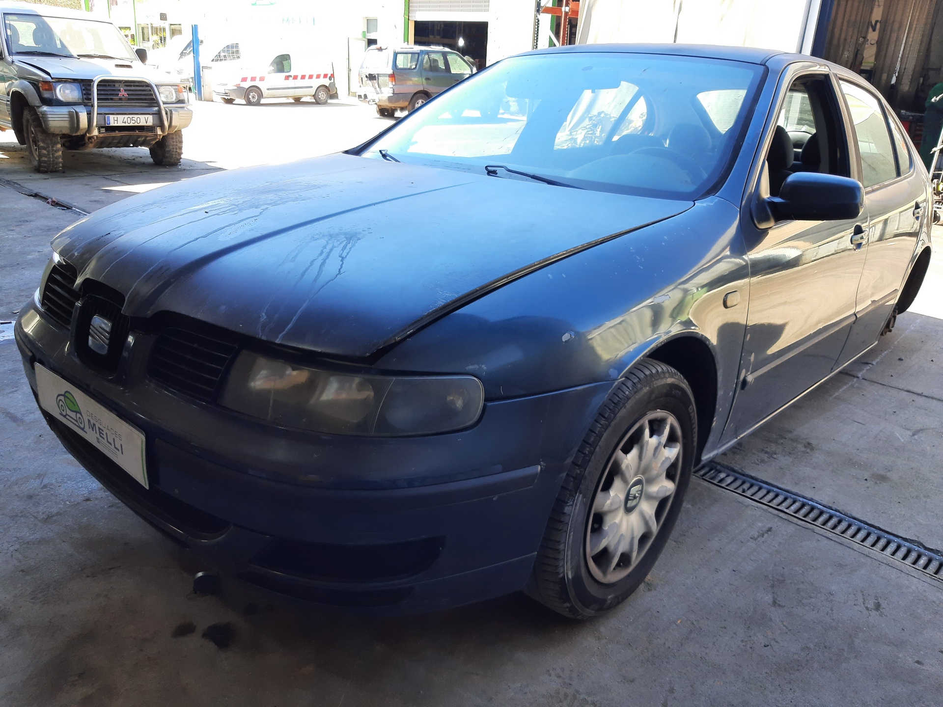 NISSAN Priekšējo labo durvju slēdzene 3B4839016A 25710025