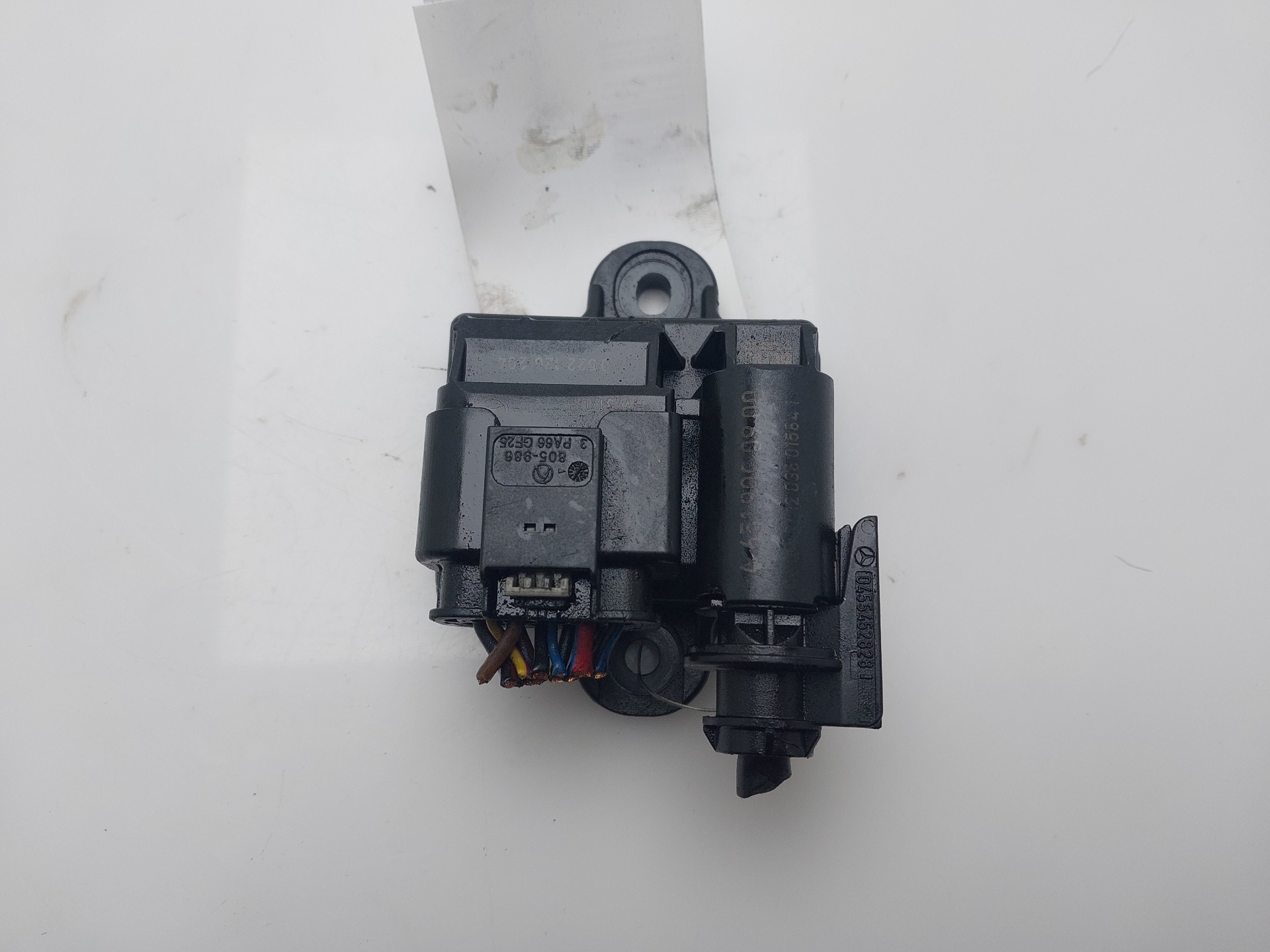 MERCEDES-BENZ E-Class W212/S212/C207/A207 (2009-2016) Relays 0522120204 22916144