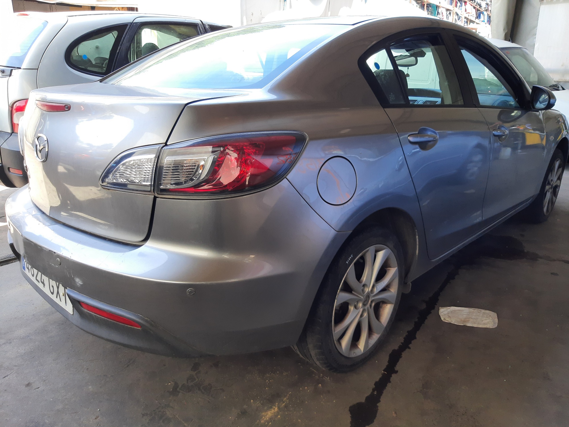 MAZDA 3 BL (2009-2013) Difūzoriaus ventiliatorius Y64215035A 22332929