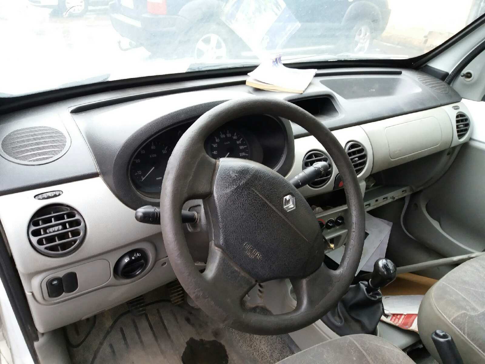 RENAULT Kangoo 1 generation (1998-2009) Другие внутренние детали 8200247803 24123732