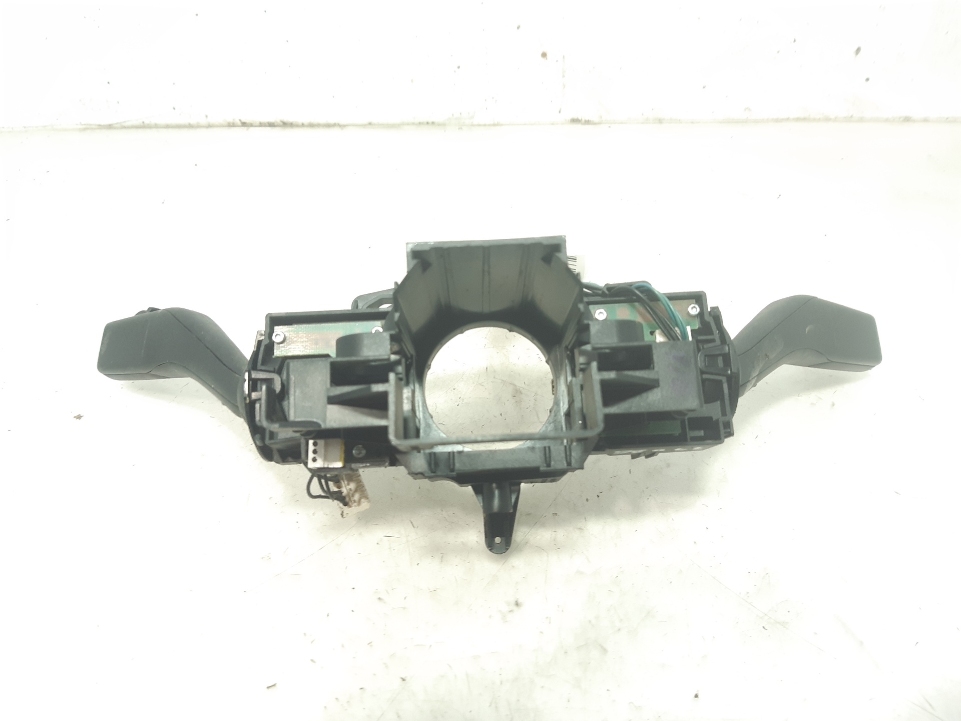 VOLKSWAGEN Caddy 3 generation (2004-2015) Steering Wheel 5K0953223B 24929069