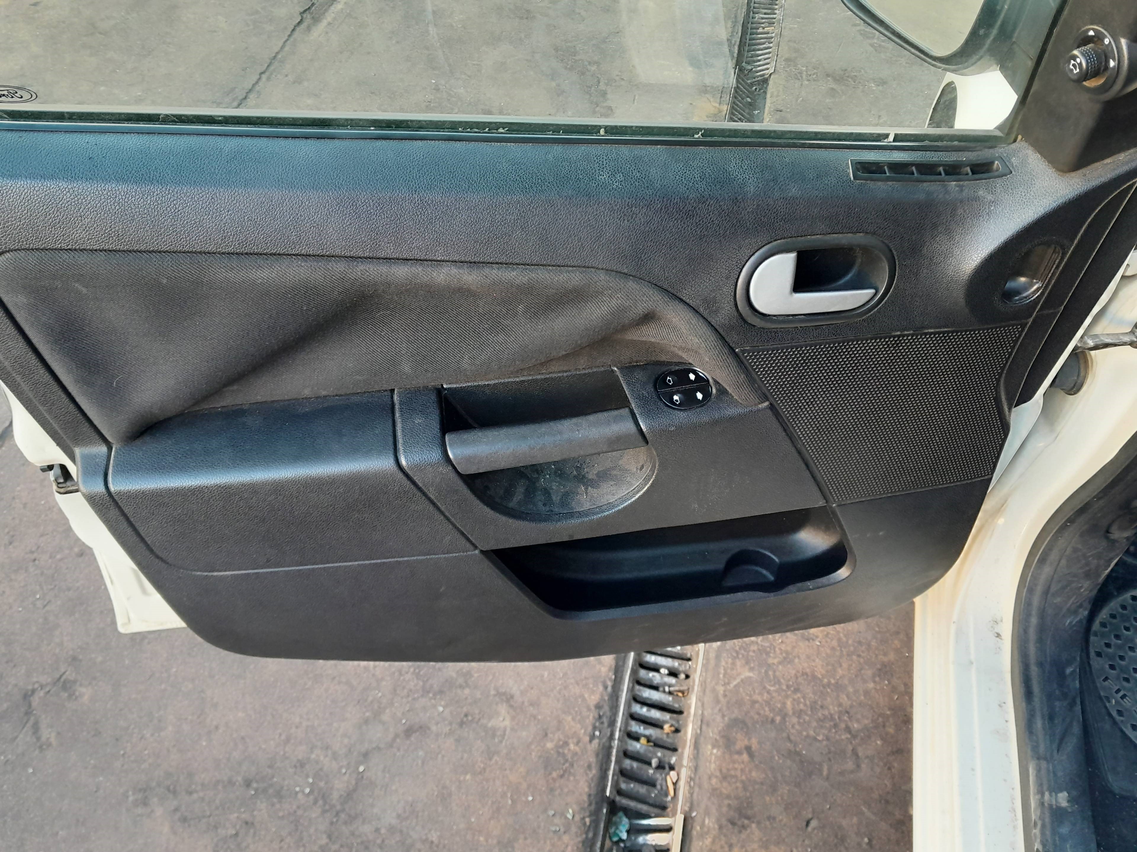 FORD Fiesta 5 generation (2001-2010) Priekinių dešinių durų stiklo pakelėjo varikliukas 1205750 21087873