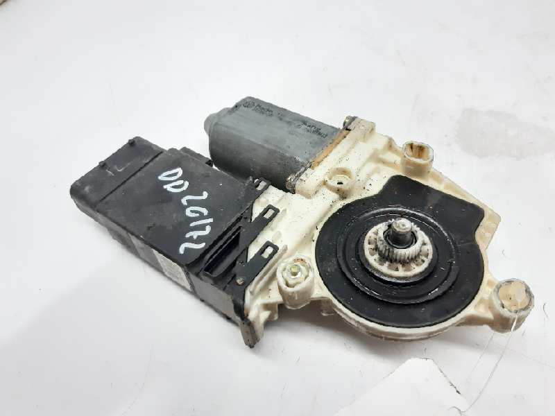 SEAT Toledo 2 generation (1999-2006) Front Right Door Window Control Motor 101386101 18510776