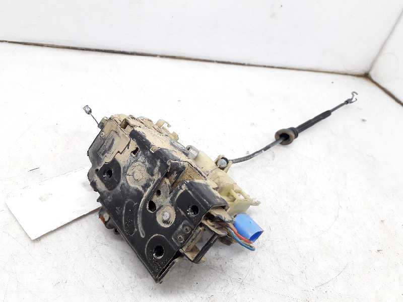 SEAT Cordoba 2 generation (1999-2009) Front Left Door Lock 3B1837015AQ 20187368