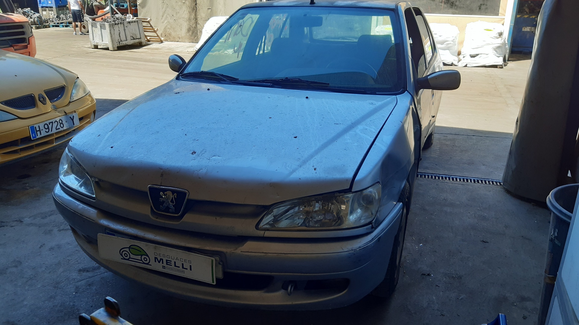 PEUGEOT 306 1 generation (1993-2002) Стеклоподъемник передней правой двери 9222C4 18706719