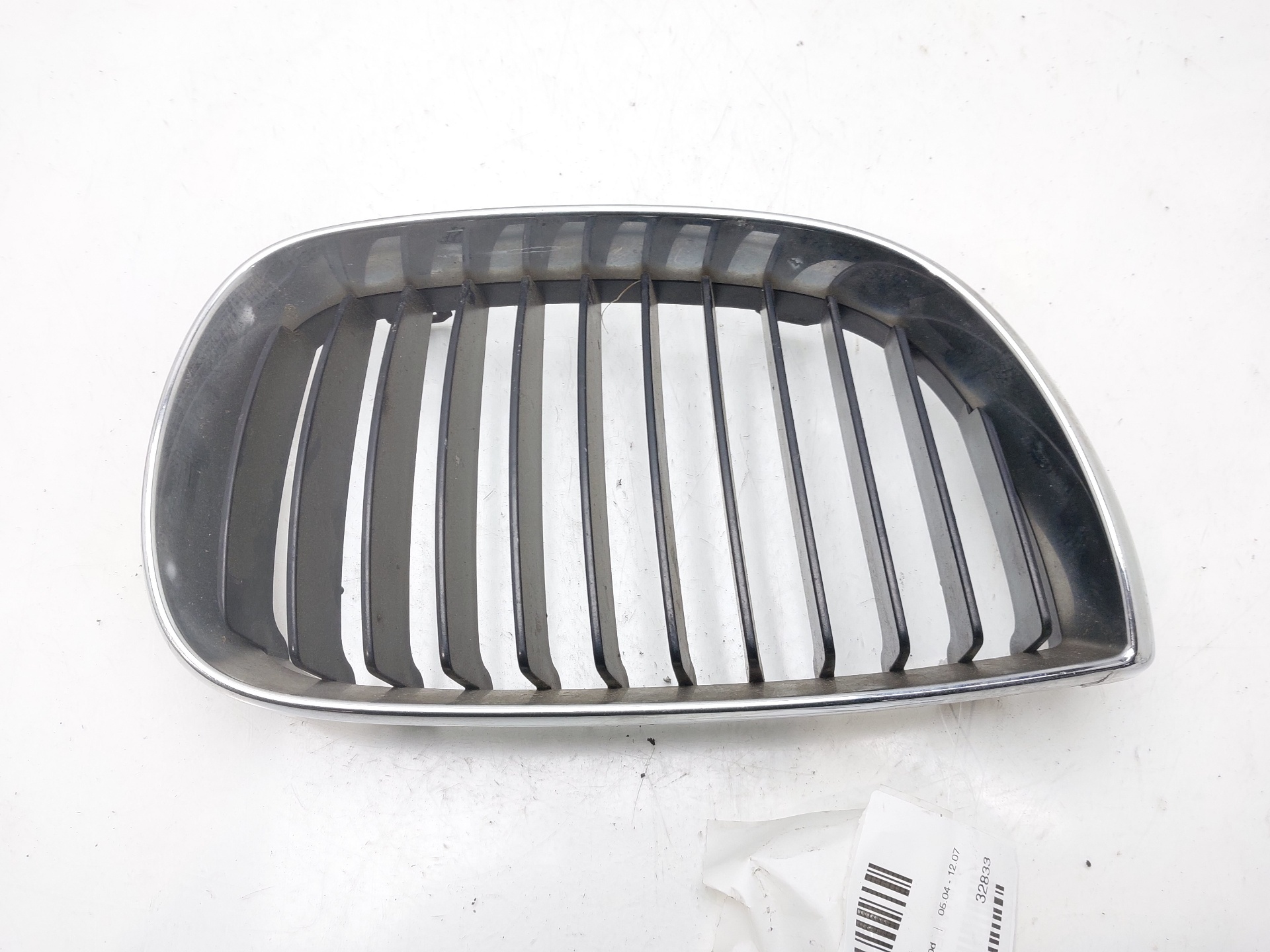 BMW 1 Series F20/F21 (2011-2020) Priekinės radiatoriaus grotelės 511370771309 23117573