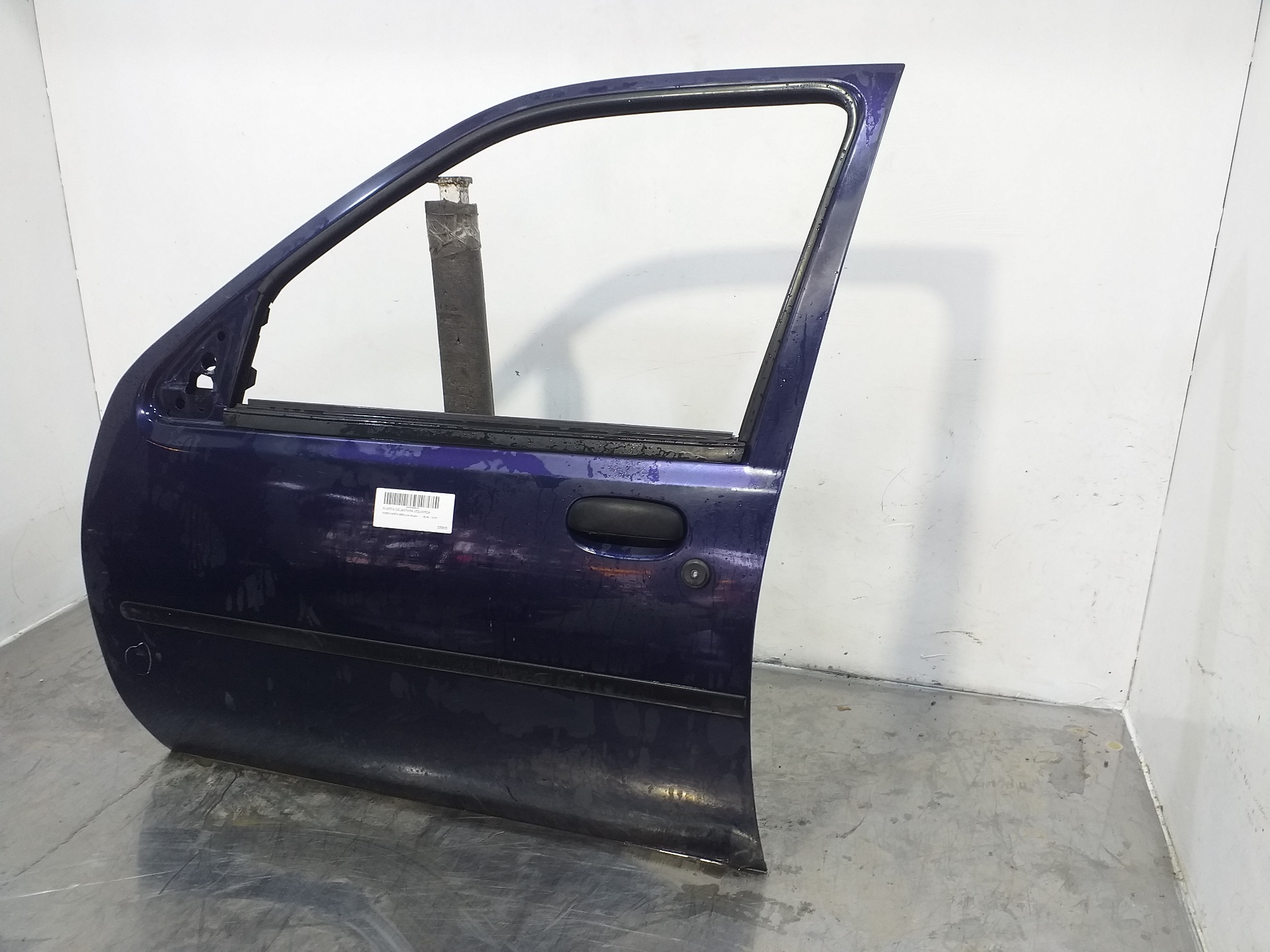 FORD Fiesta 4 generation (1996-2002) Front Left Door 1007037 23393844