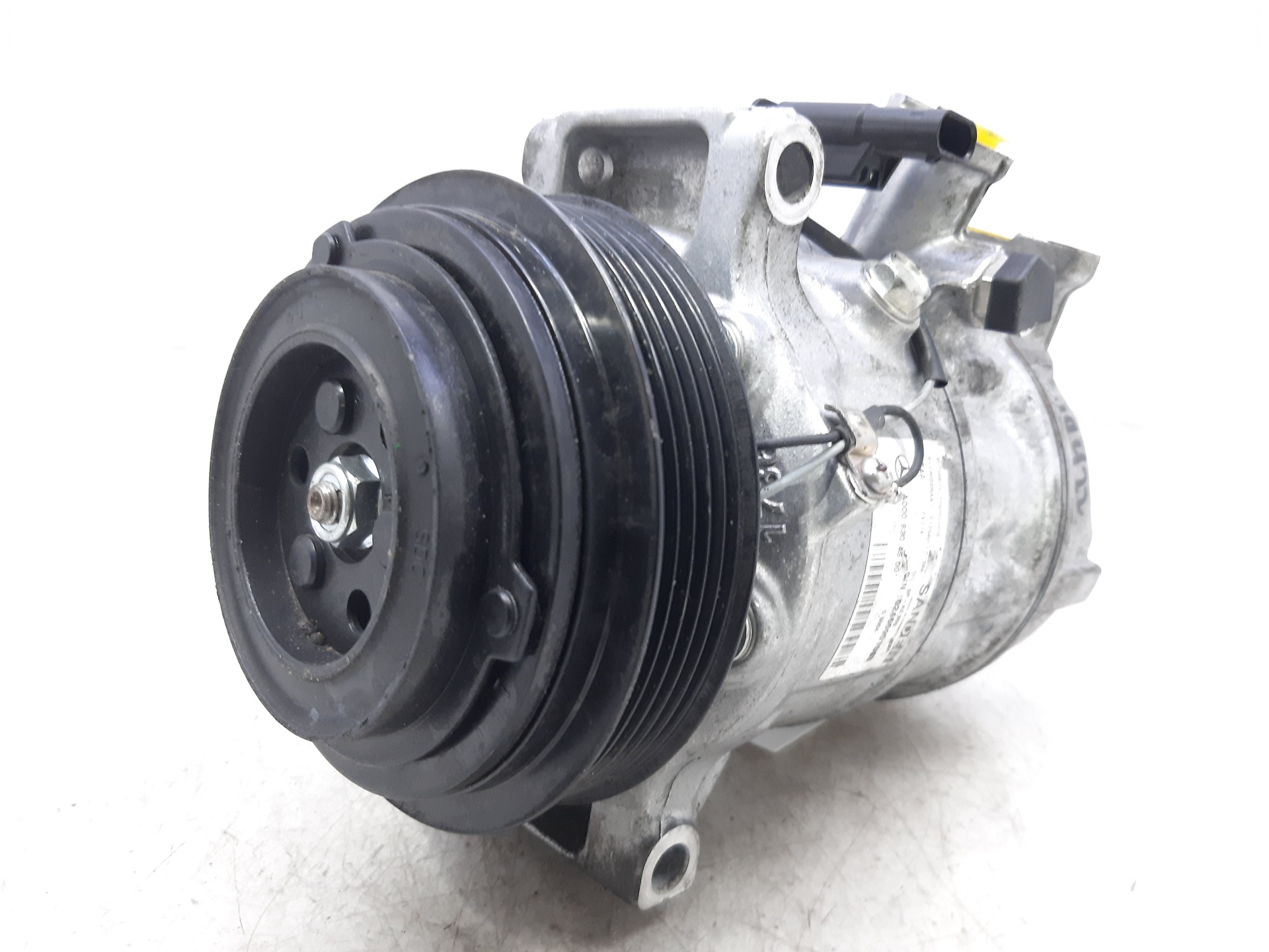 MERCEDES-BENZ C-Class W205/S205/C205 (2014-2023) Kondicionieriaus siurblys (kompresorius) A0008304500 25059227