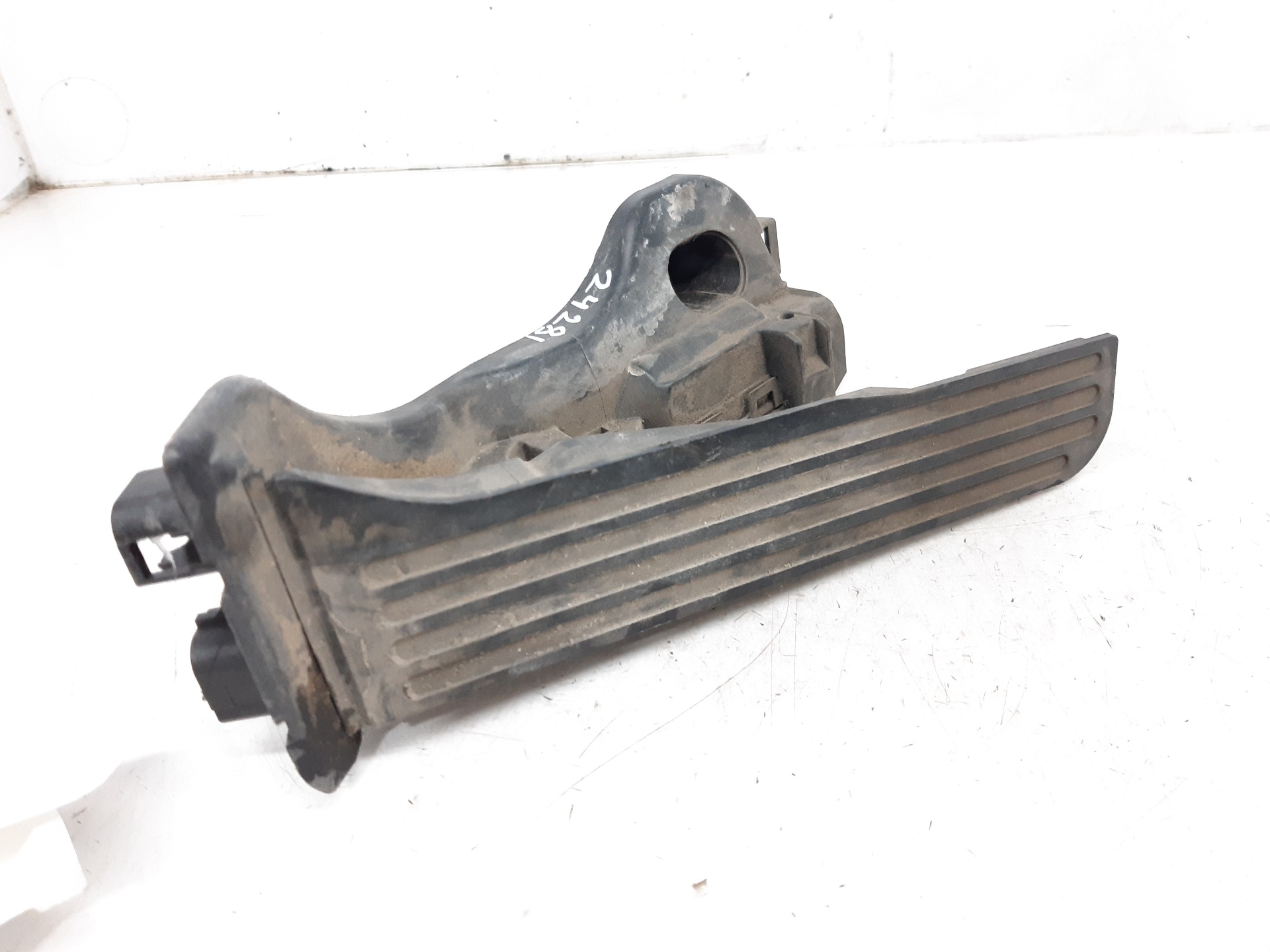 SKODA Octavia 2 generation (2004-2013) Other Body Parts 1K1721503AM 18700026