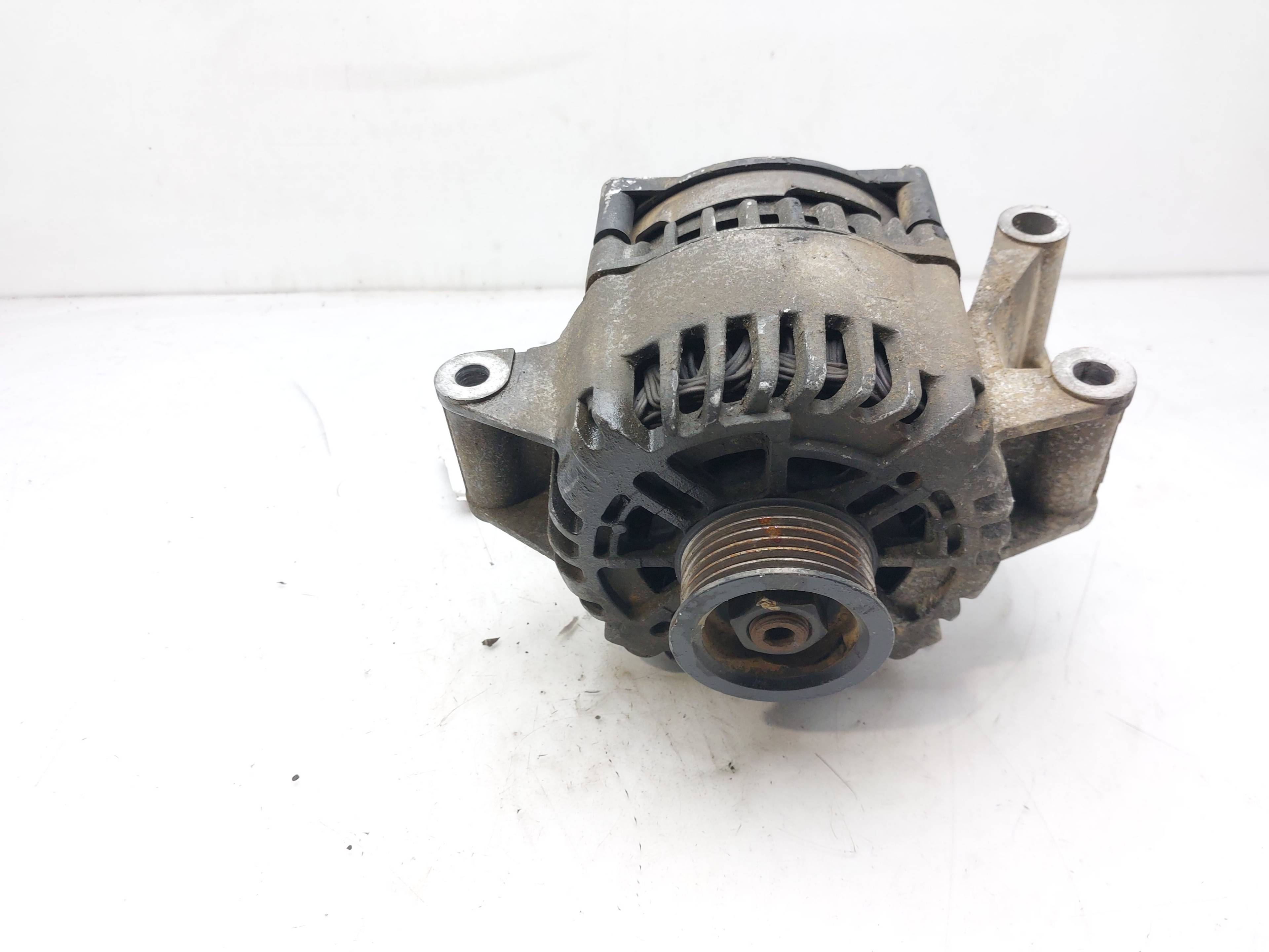 FORD Mondeo 3 generation (2000-2007) Alternator 1478608 20608088