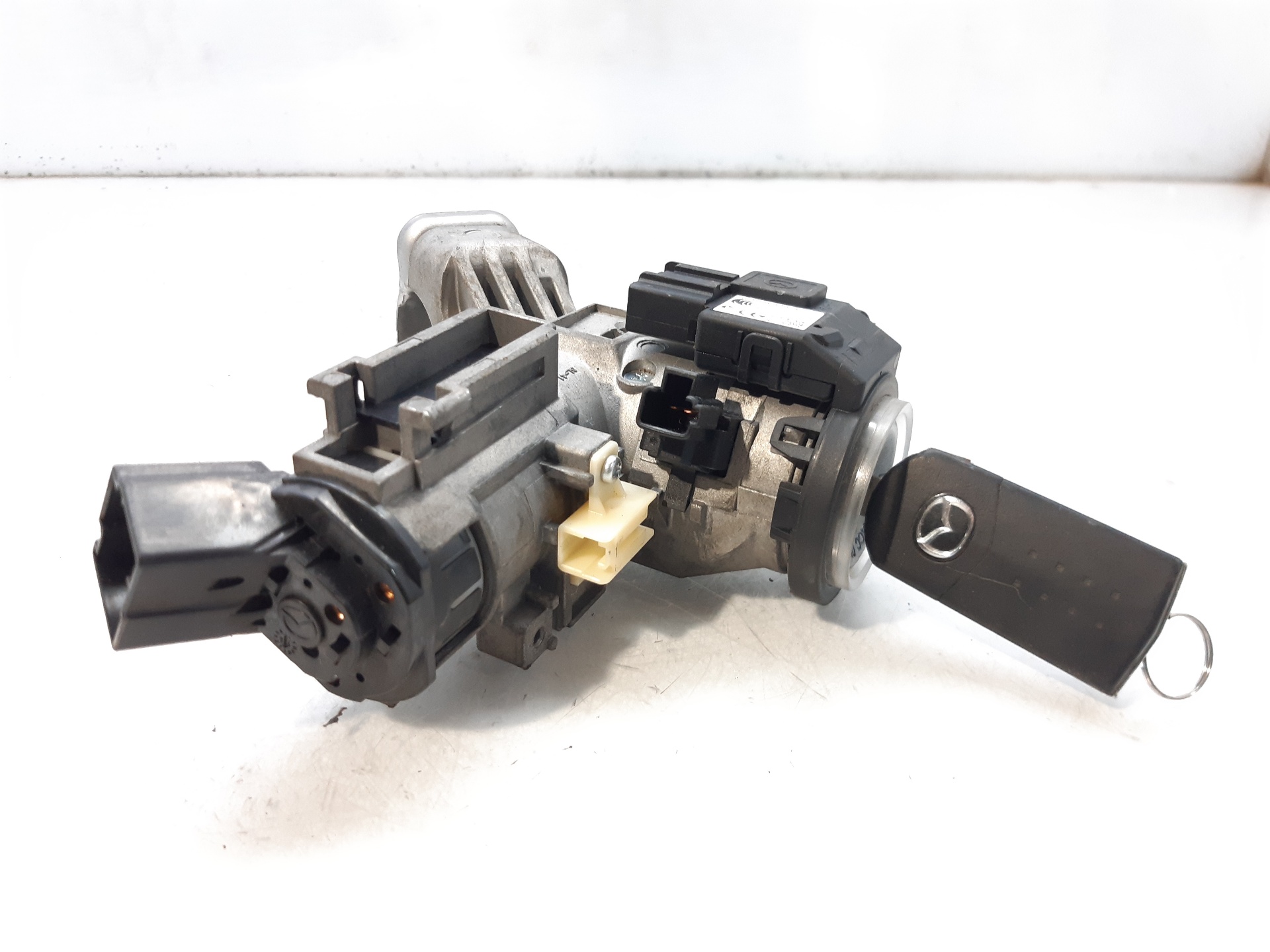 MAZDA 6 GH (2007-2013) Ignition Lock GS1D66938A 18746095