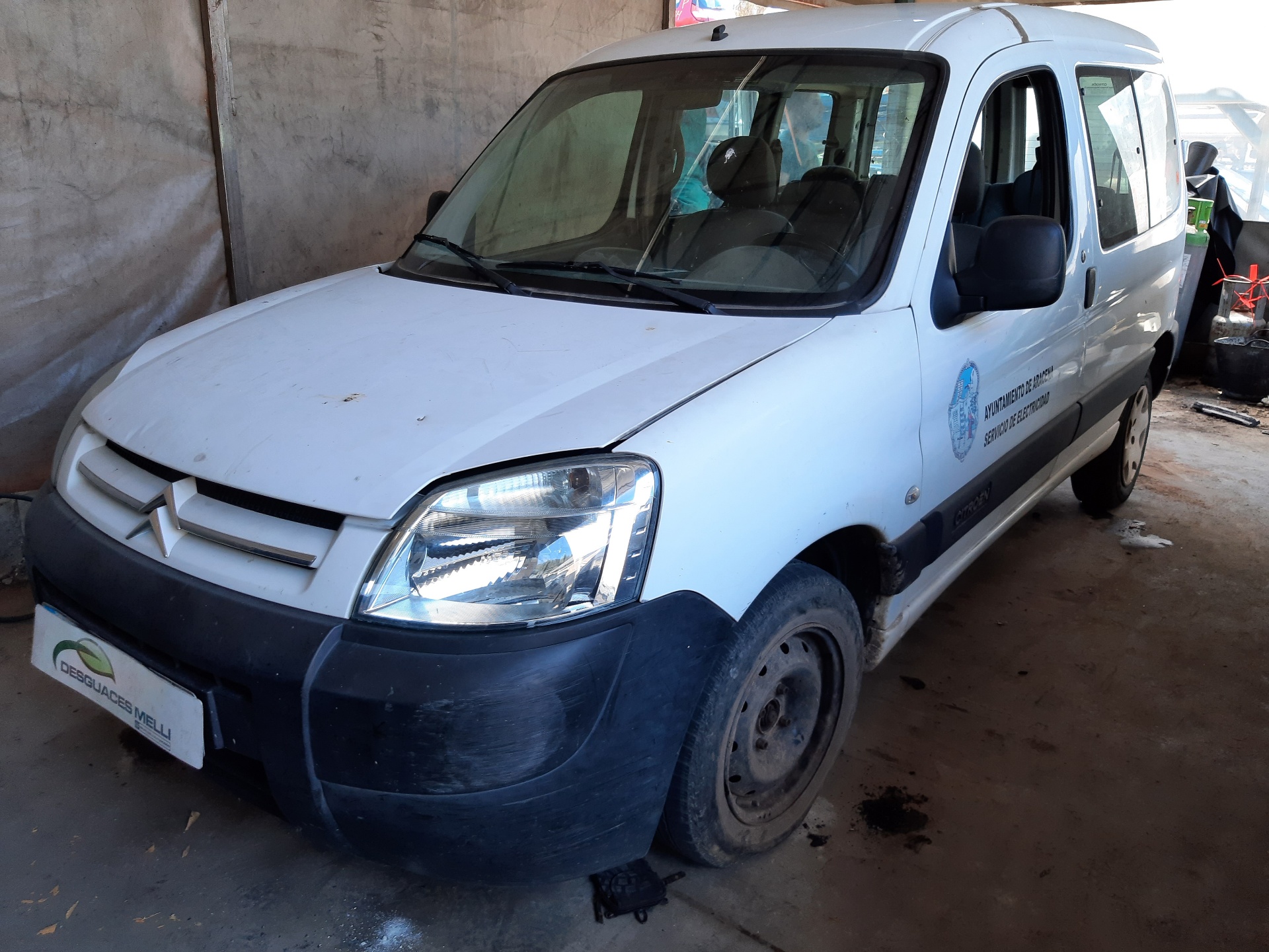 CITROËN Berlingo Vasemman etuoven ulkokahva 9101J4 18789520