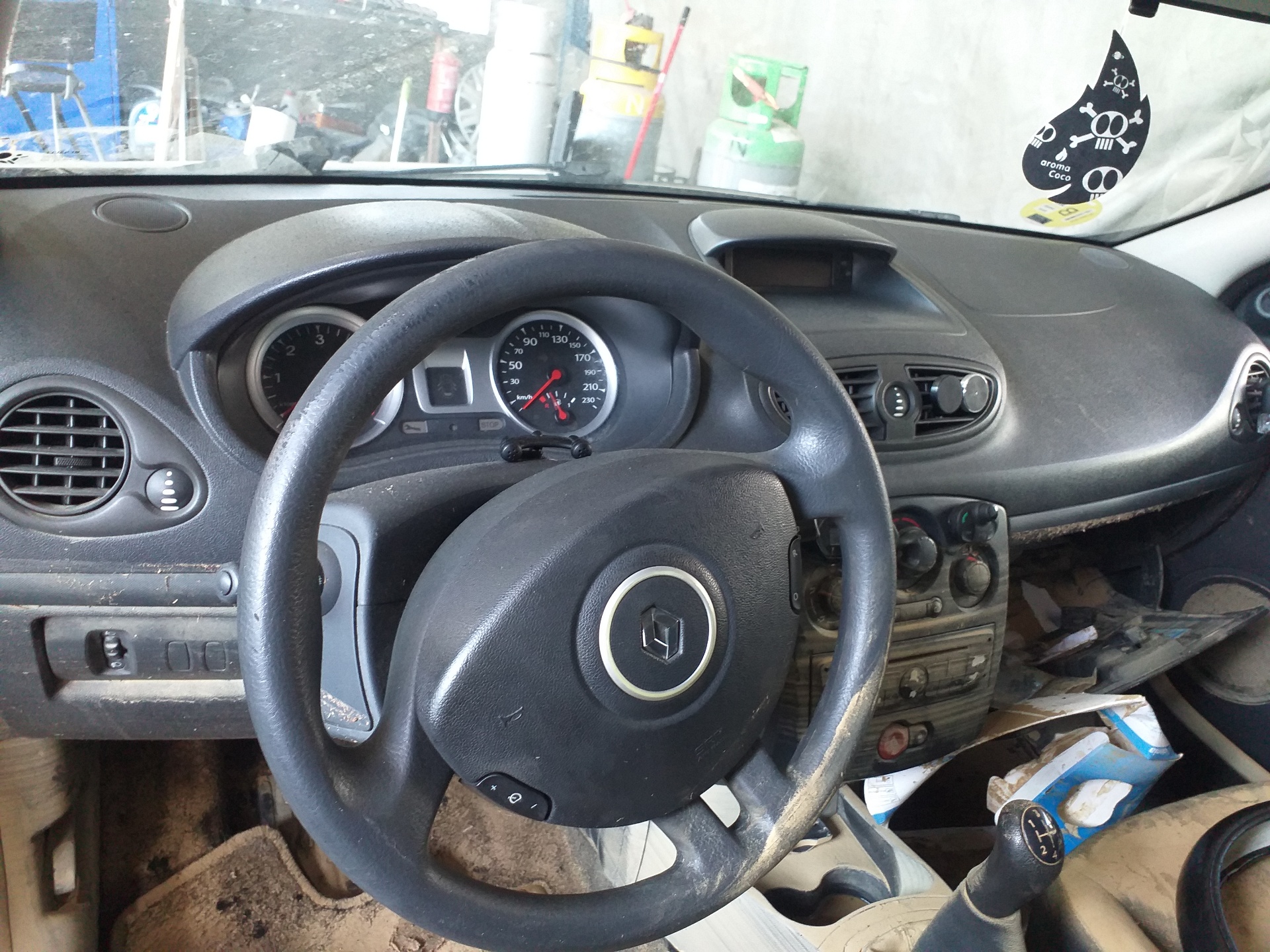 RENAULT Clio 3 generation (2005-2012) Front Left Driveshaft 8200499585 18745213
