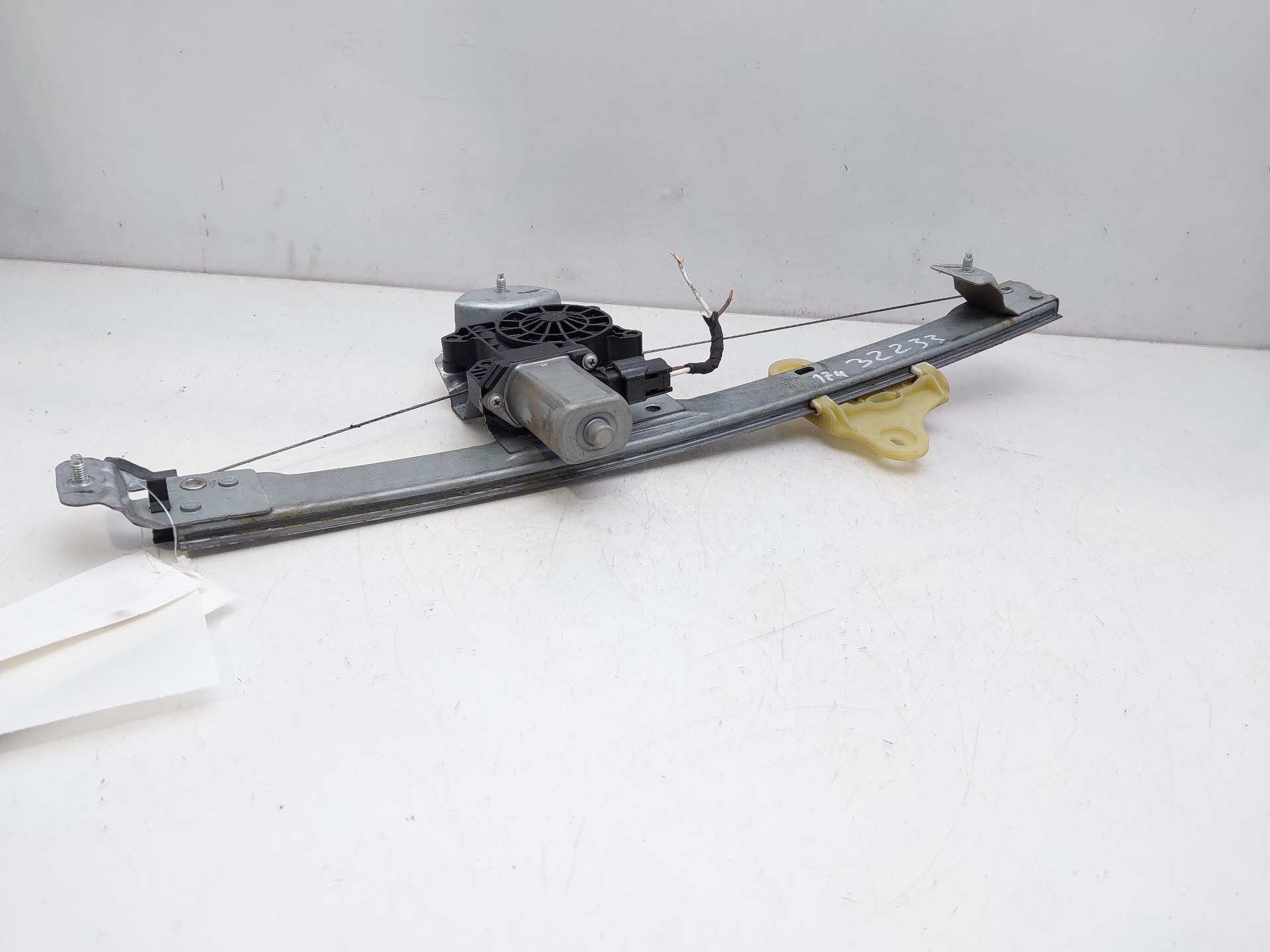 RENAULT Clio 3 generation (2005-2012) Front Left Door Window Regulator 807213867R 21088751