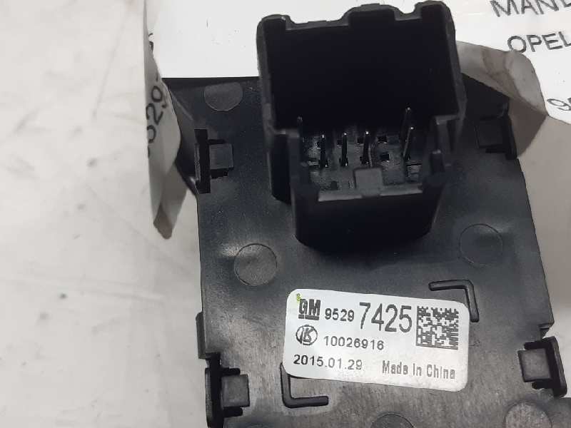 OPEL Mokka 1 generation (2012-2015) Unitate de control comutator faruri 95297425 24108912