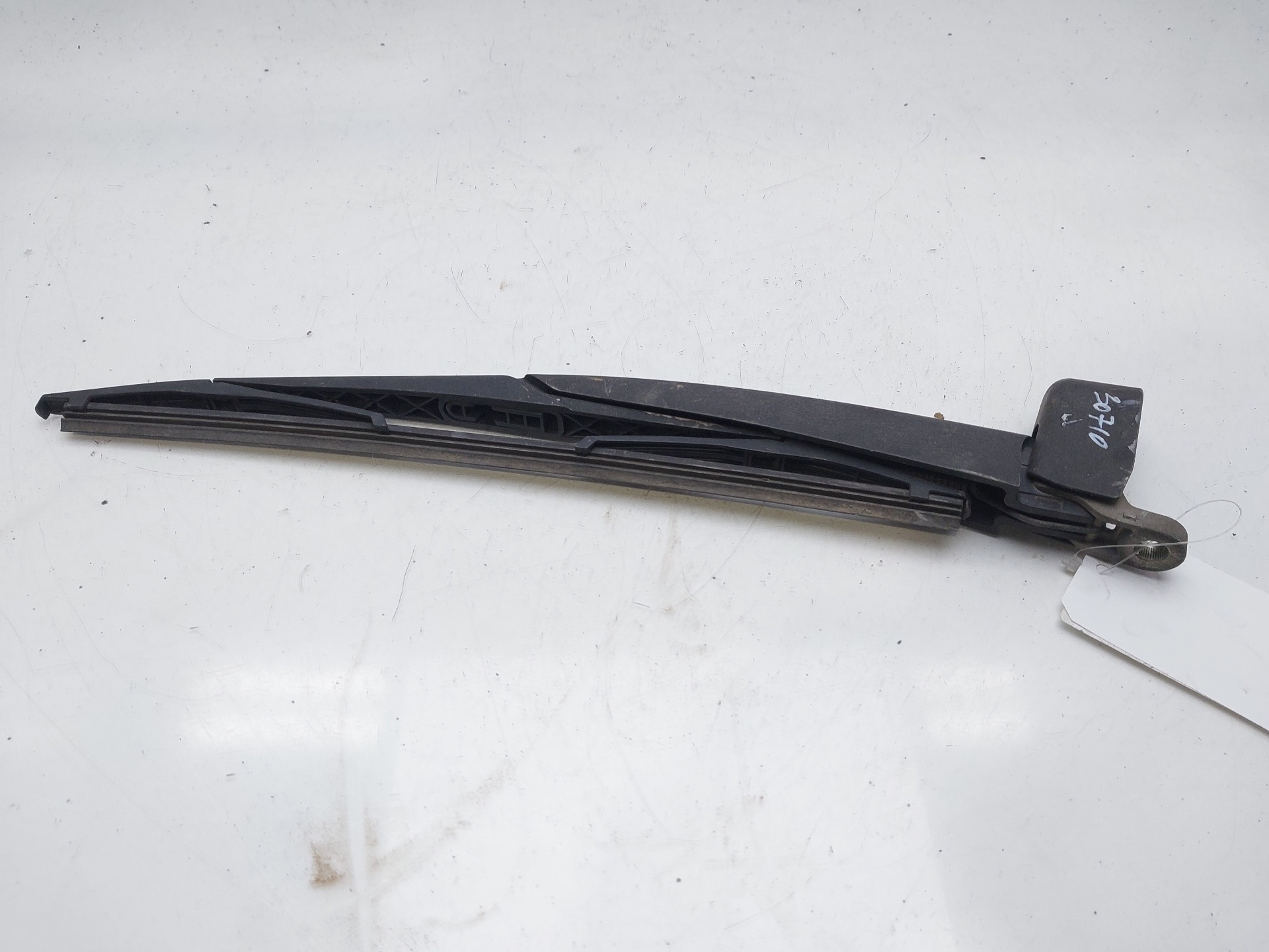 FORD Kuga 2 generation (2013-2020) Tailgate Window Wiper Arm 1462915 22497556