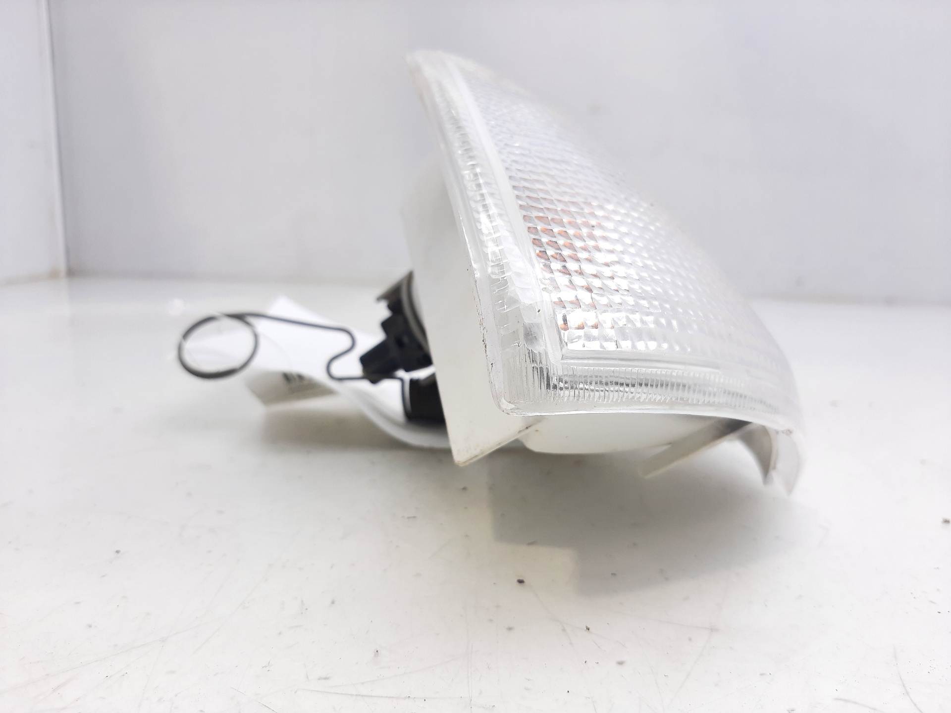 FORD Fiesta 3 generation (1989-1996) Front left turn light 1062435 25207766