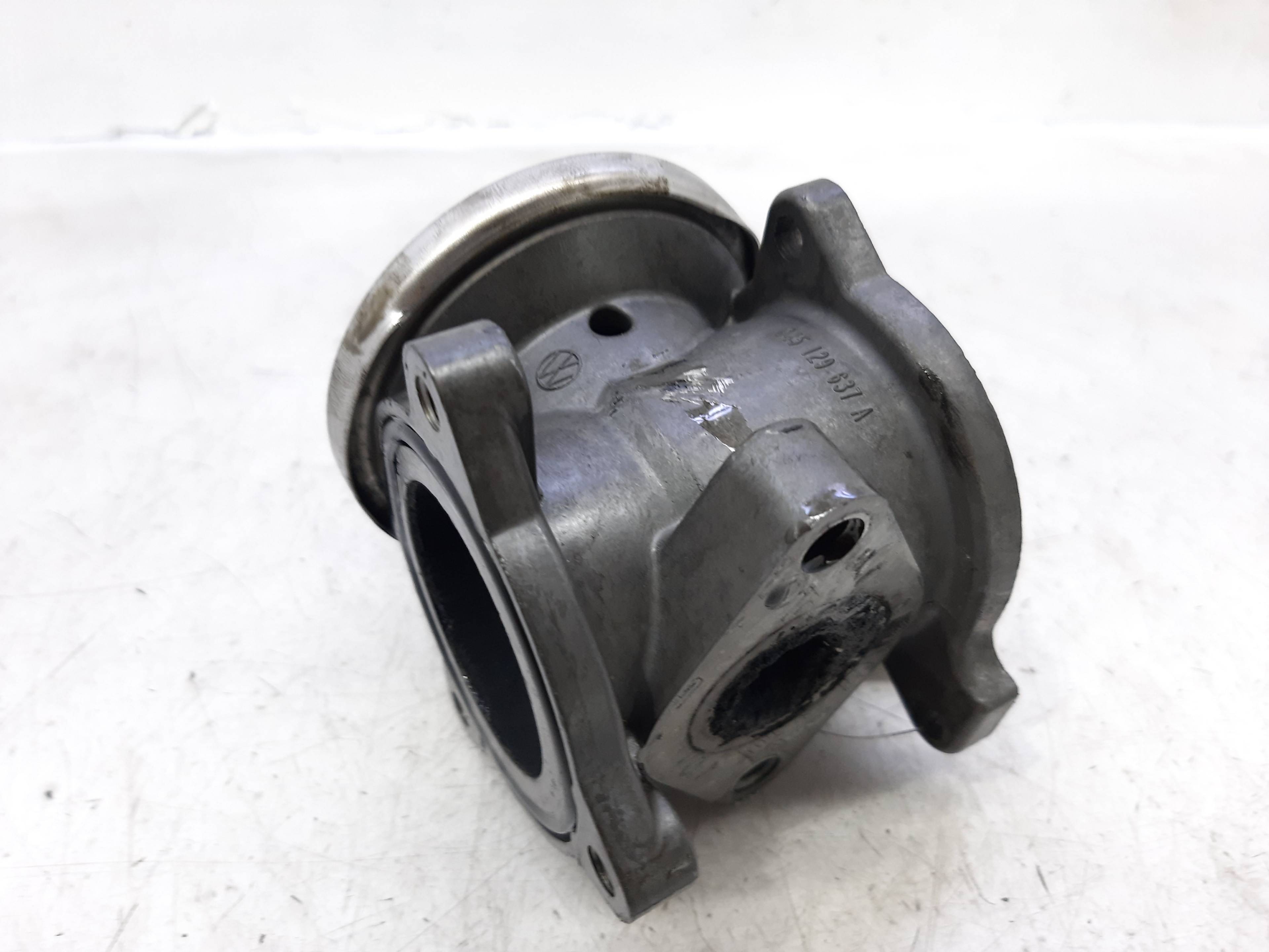 SEAT Cordoba 2 generation (1999-2009) EGR Valve 045131501F 22439118