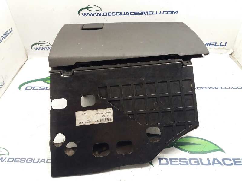 OPEL Vectra C (2002-2005) Glove Box 13151852 20169877