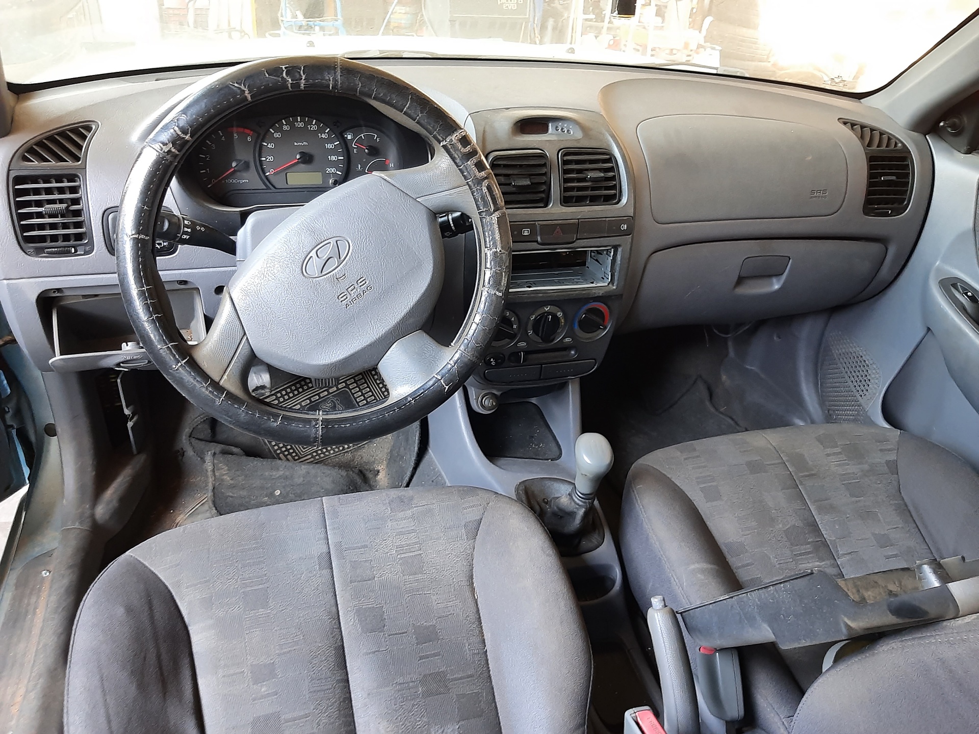 HYUNDAI Santa Fe SM (2000-2013) Генератор 3730027504 22445898