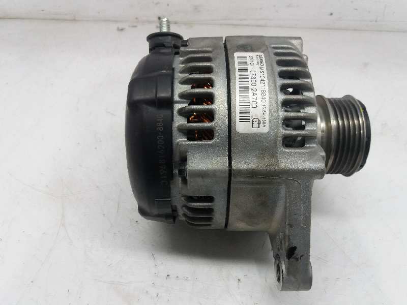 KIA Sportage 4 generation (2016-2022) Alternator 373002A700 20187175