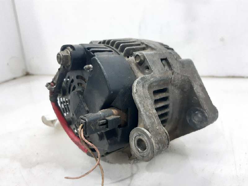 RENAULT Megane 1 generation (1995-2003) Alternator 7700431943 24004457