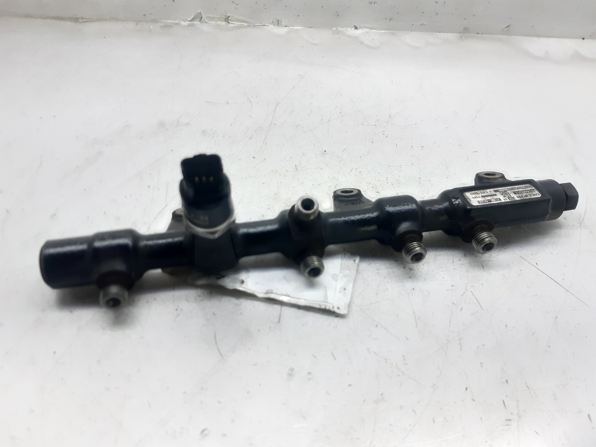 SUBARU Carnival UP/GQ (1999-2006) Fuel Rail 315004X500 24053893