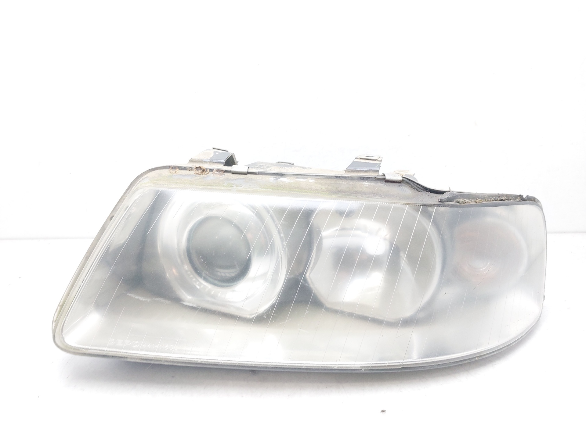 AUDI A3 8L (1996-2003) Front Left Headlight 8L0941029 20609482