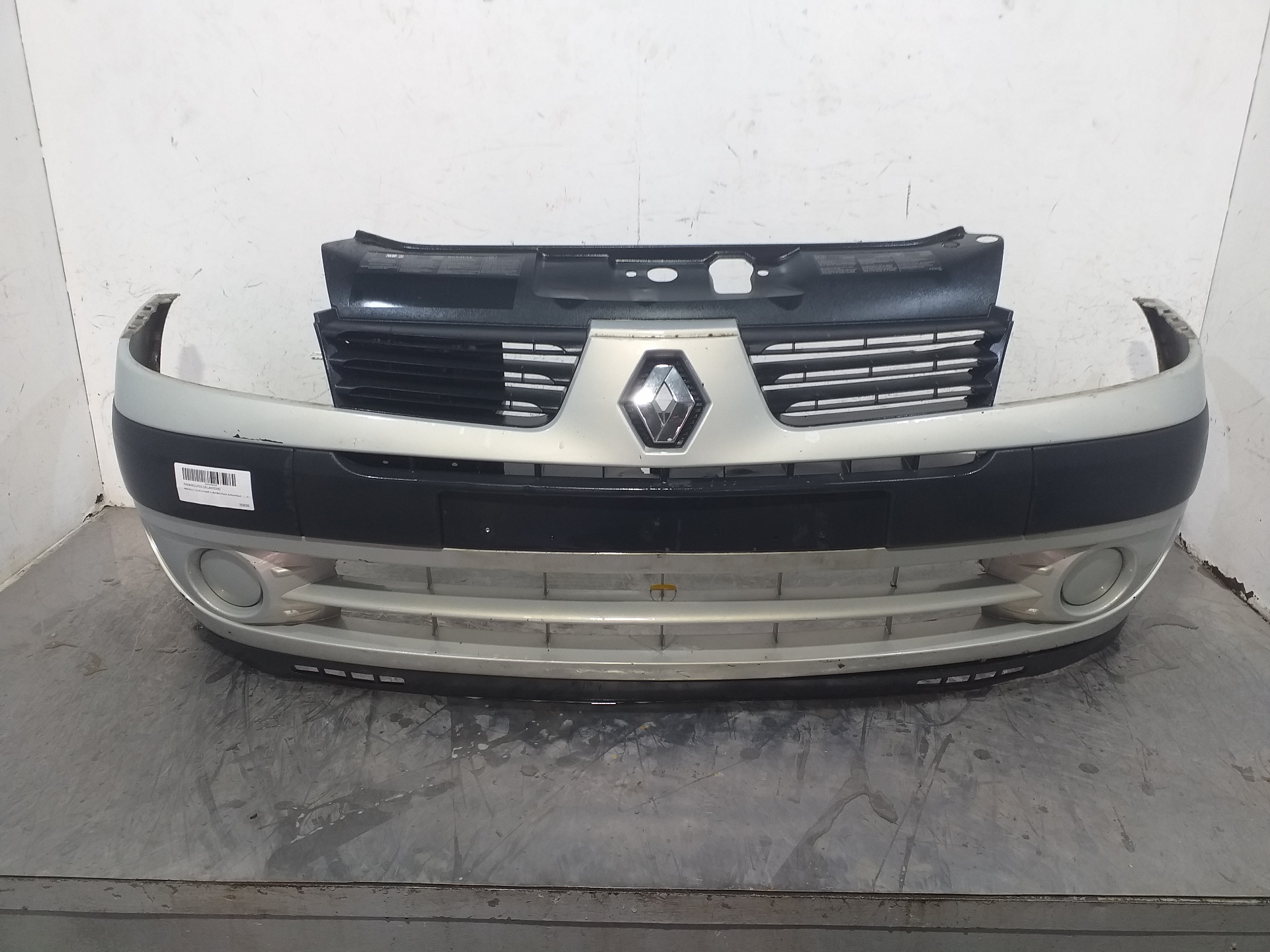 RENAULT Clio 3 generation (2005-2012) Front Bumper 7701470894 26955210