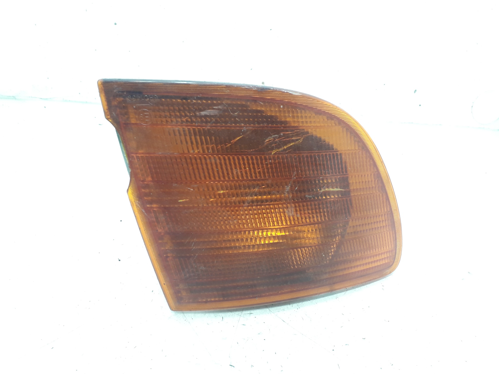 VOLKSWAGEN Vito W638 (1996-2003) Semnalizare aripa dreapta față 6R01489 18770380