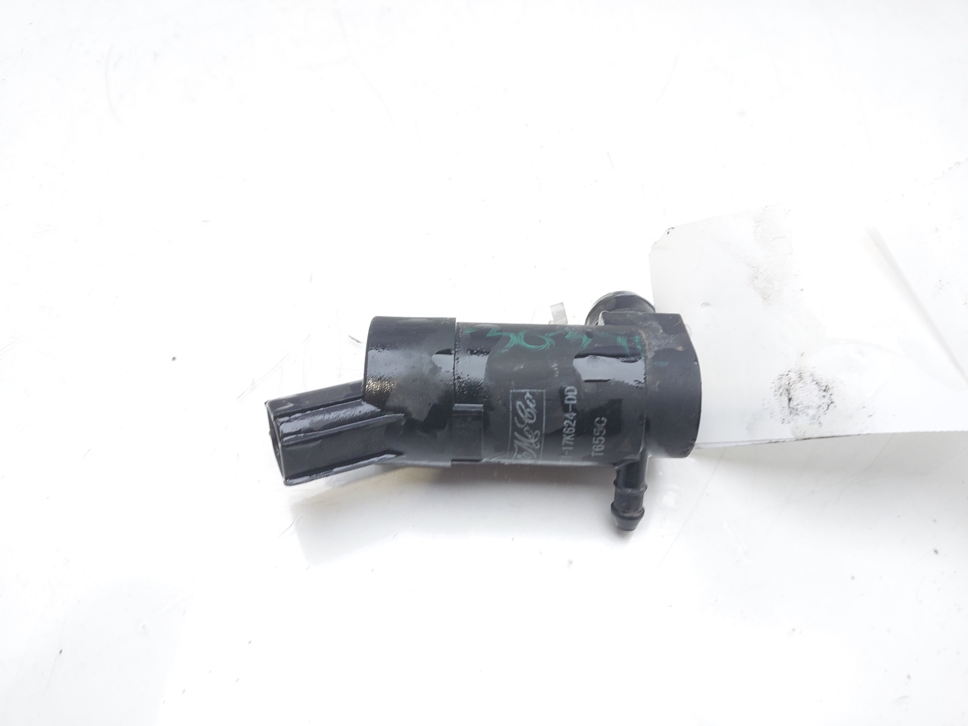 PEUGEOT Focus 2 generation (2004-2011) Washer Tank Motor 1S7117K624DD 22491299