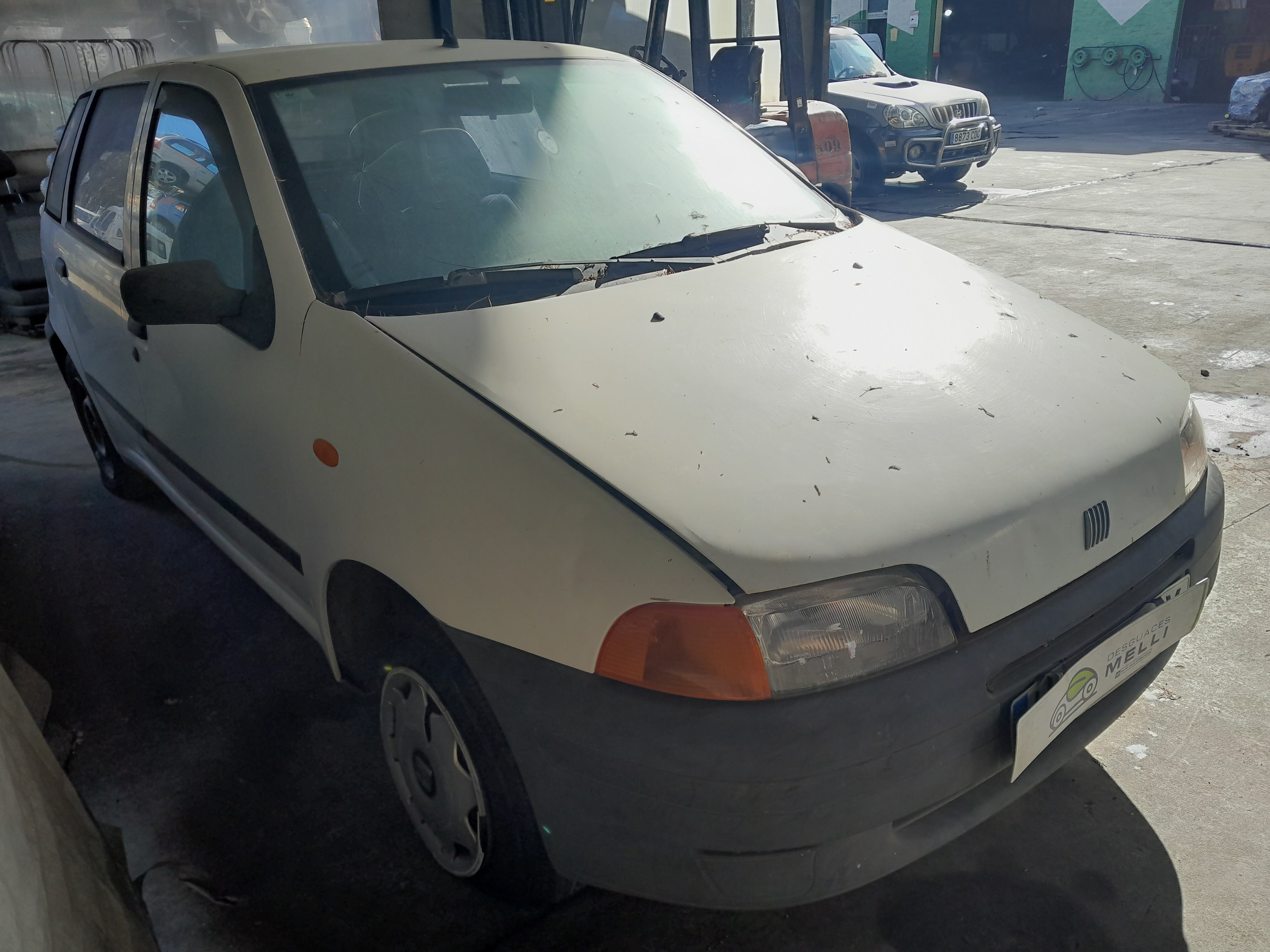 FIAT Punto 1 generation (1993-1999) Priekšējā labā spārna pagrieziena signāls 7732479 24144060