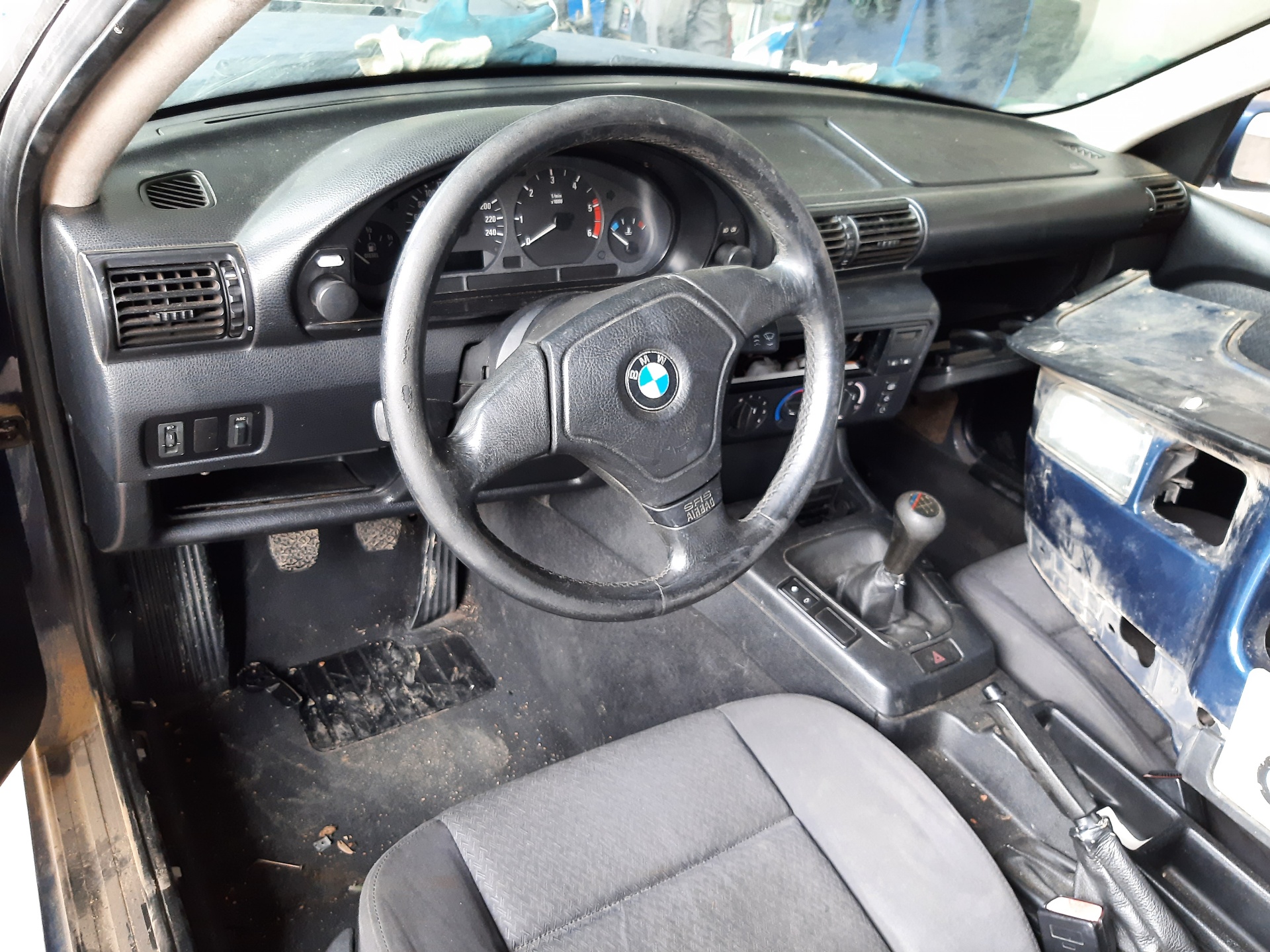 BMW 3 Series E36 (1990-2000) Priekinių kairių durų veidrodis 51168184899 22320226