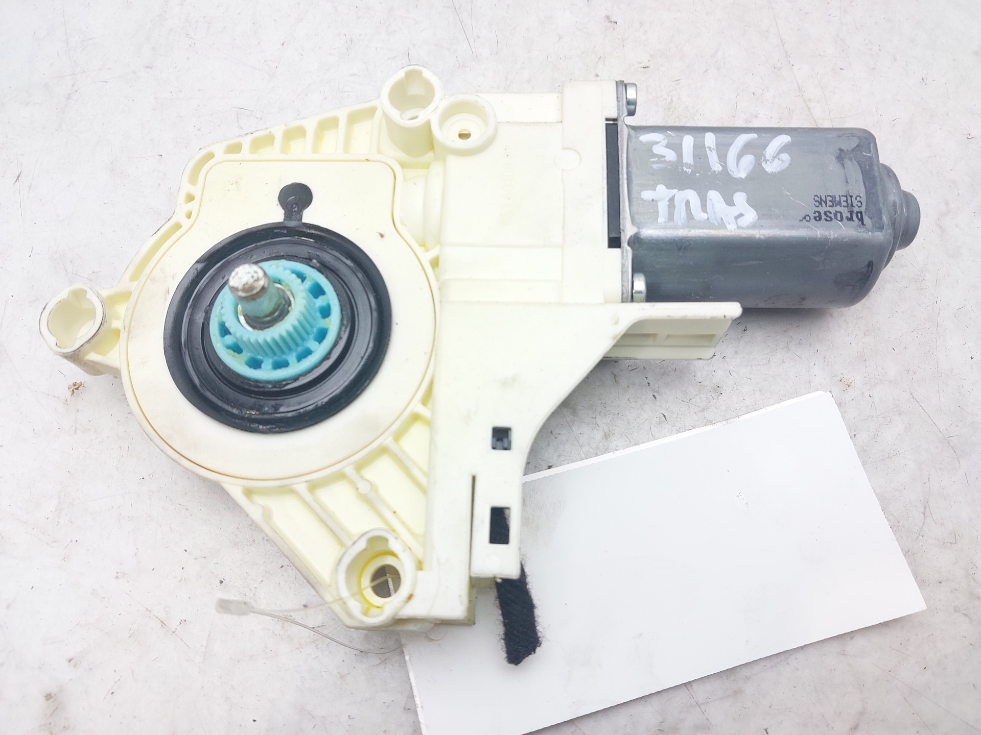 LAND ROVER Range Rover Sport 1 generation (2005-2013) Rear Left Door Window Control Motor CVR000060 20793306