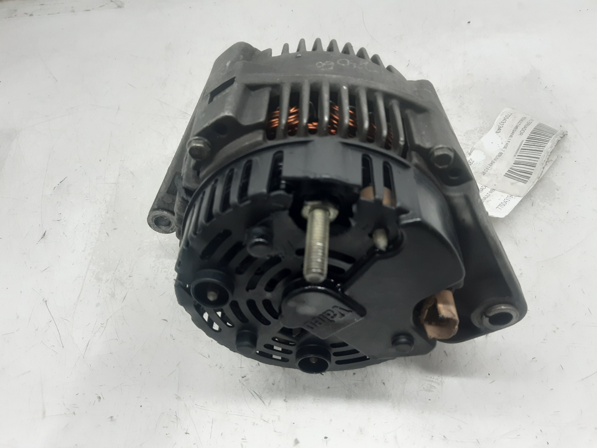 RENAULT Megane 1 generation (1995-2003) Alternator 7700431943 24017885