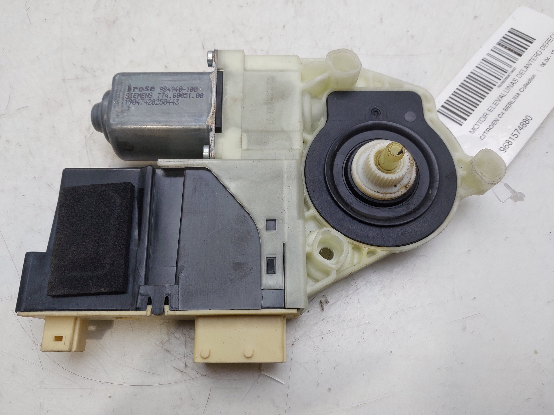 PEUGEOT C4 1 generation (2004-2011) Front Right Door Window Control Motor 9681574880 24786914