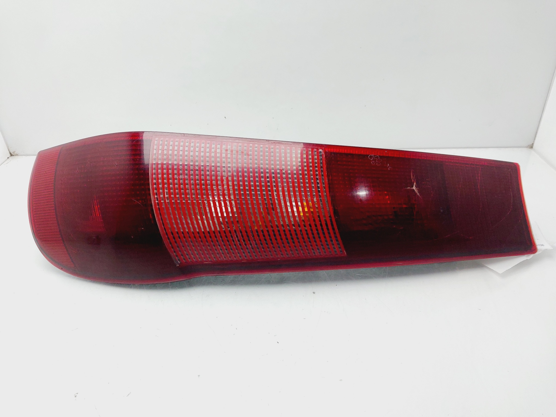 Pisca tras direito 176A5000 7730722 de Fiat Punto (188_) 1999-2010 - pieza usada