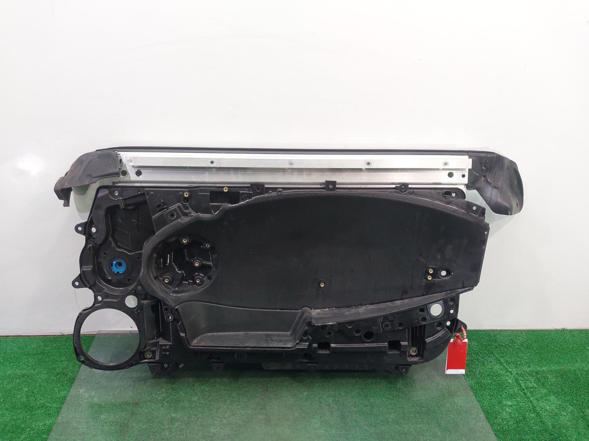 Elevalunas delantero derecho N12B14A 51332756084 de Mini Mini (r56) 0-0 - pieza usada
