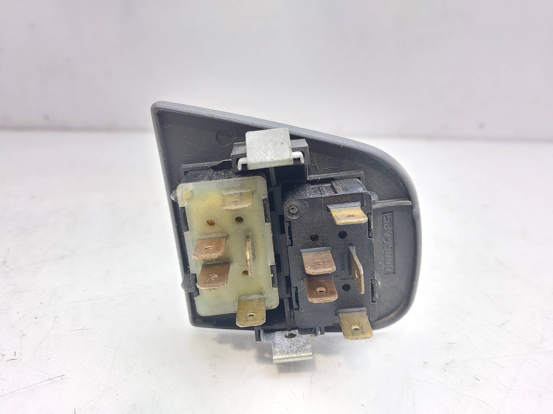 ALFA ROMEO 146 930 (1994-2001) Front Left Door Window Switch 0060629716 22595959