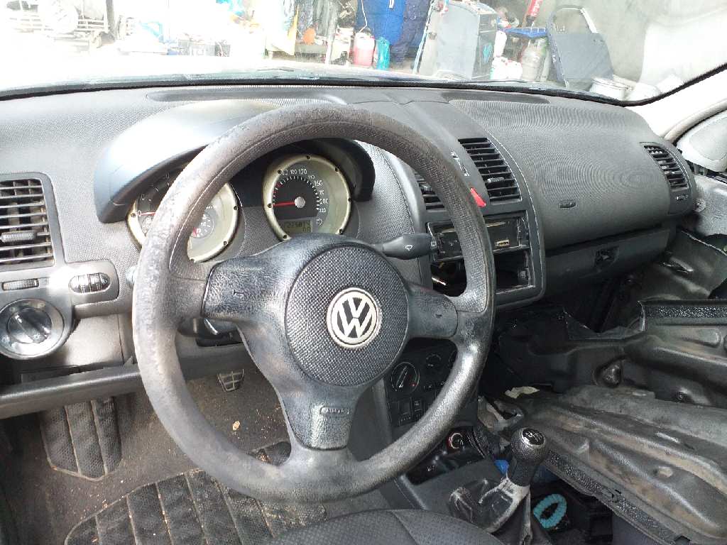 VOLKSWAGEN Polo 3 generation (1994-2002) Дясно странично огледало NVE2311 18443494