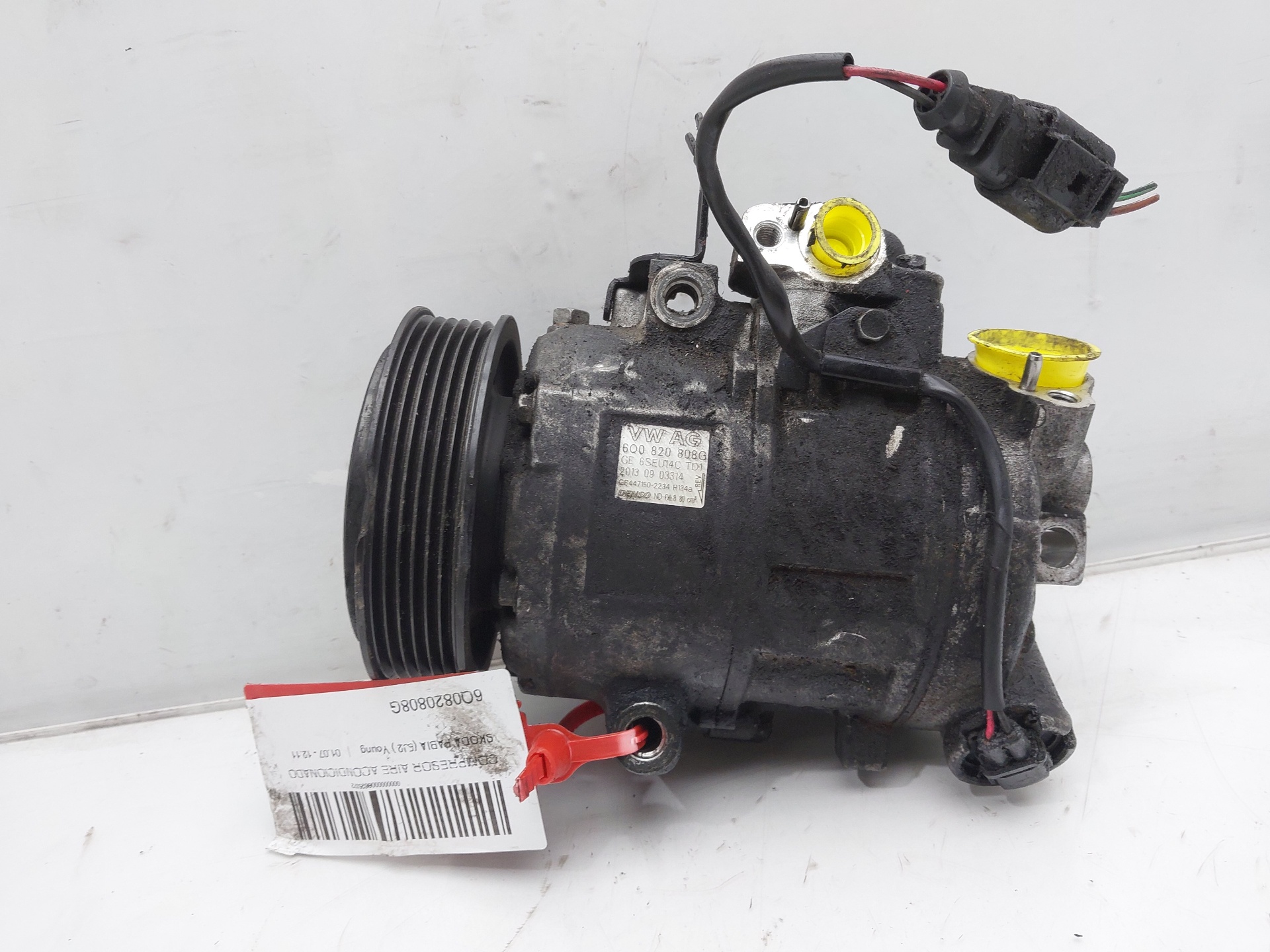 VOLKSWAGEN Passat CC 1 generation (2008-2017) Air Condition Pump 6Q0820808G 25813373