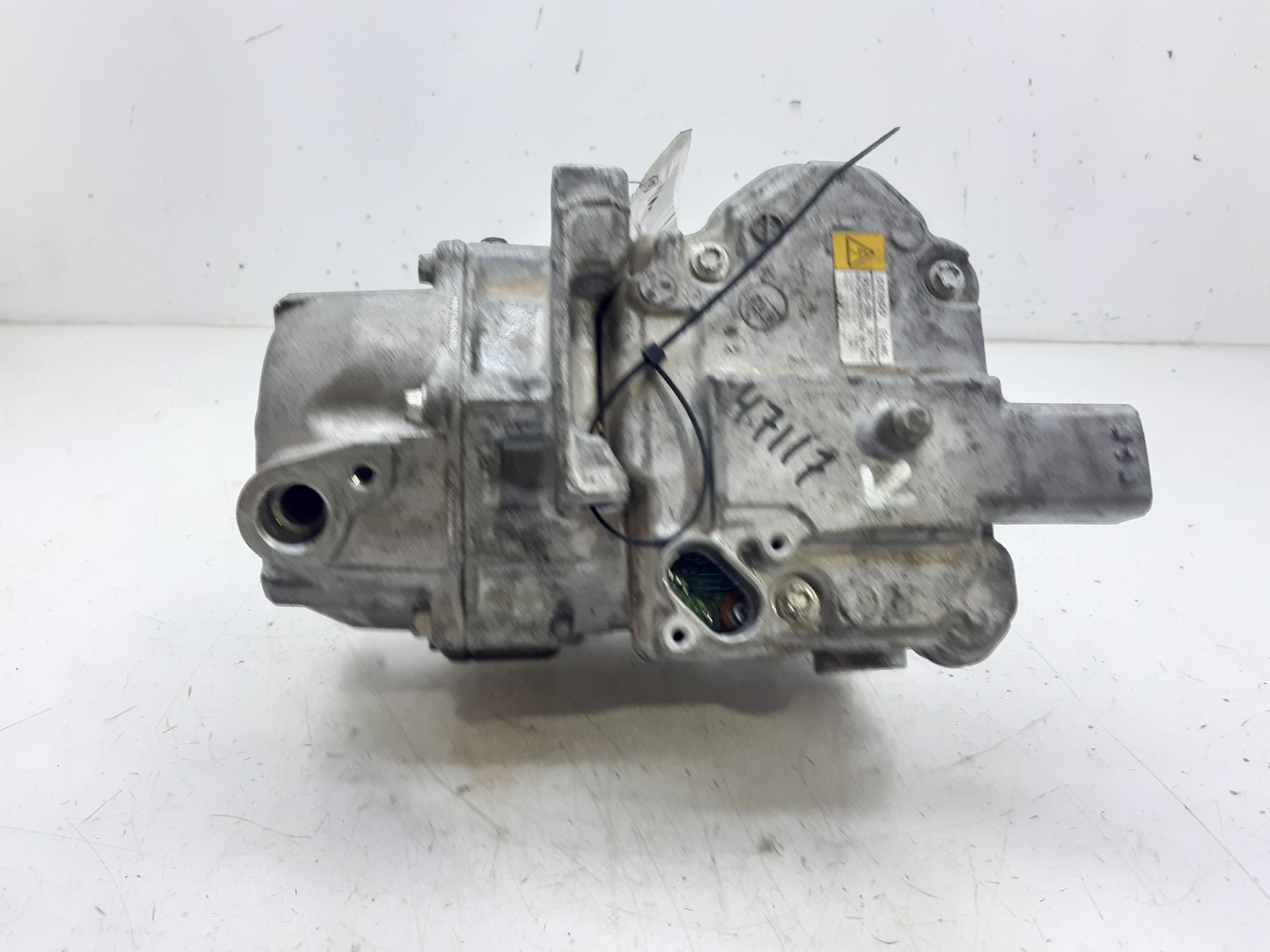 TOYOTA Yaris 3 generation (2010-2019) Ilmastointipumppu 0422001501 18737196