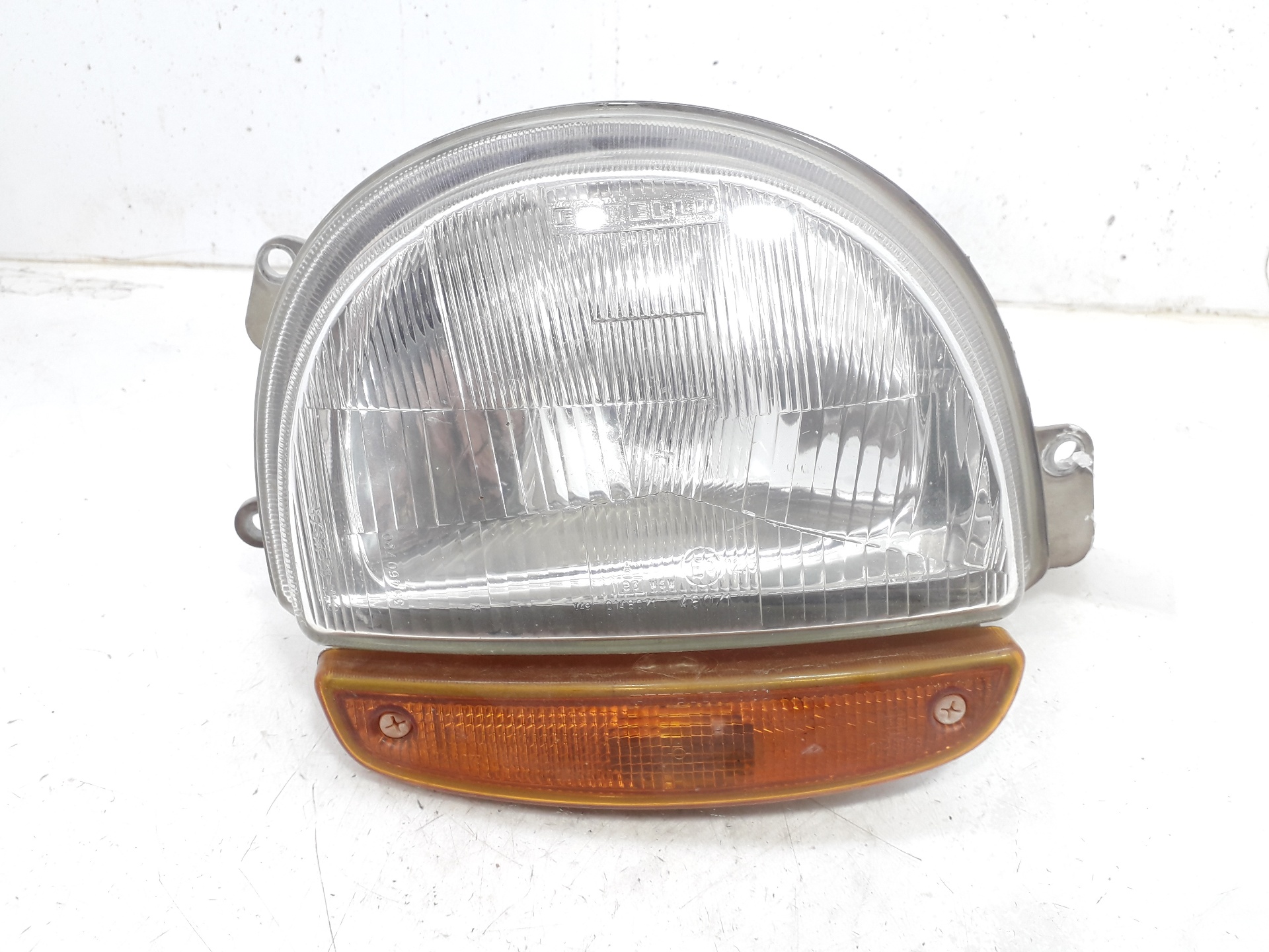 RENAULT Twingo 1 generation (1993-2007) Front Right Headlight 7701036392 24055562