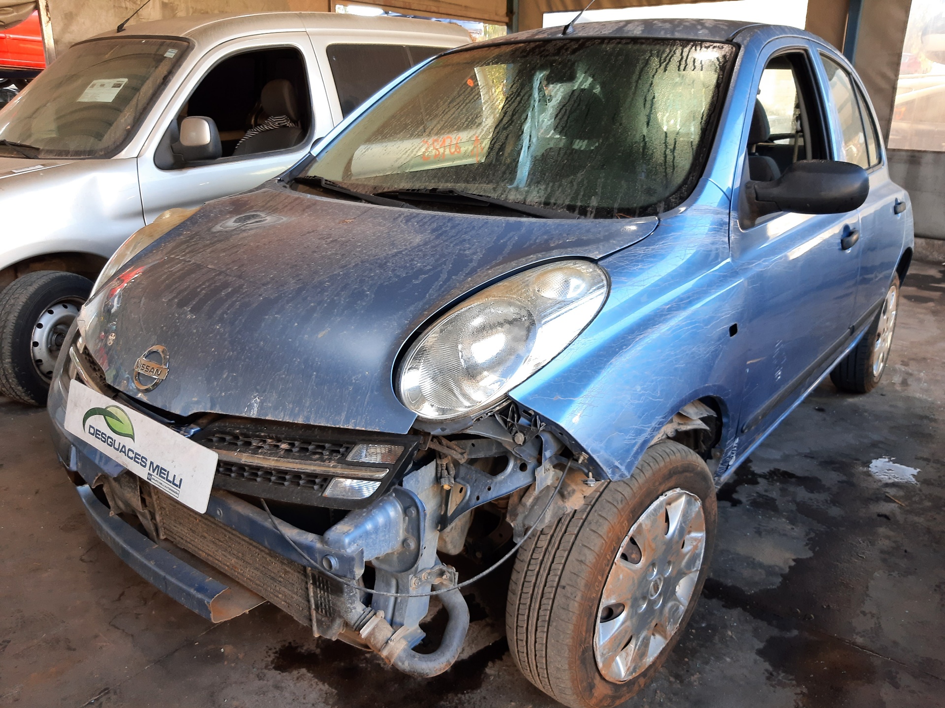 NISSAN Micra K12 (2002-2010) Kreisais aizmugurējais iekšējais atvēršanas rokturis 5010800006 22019717