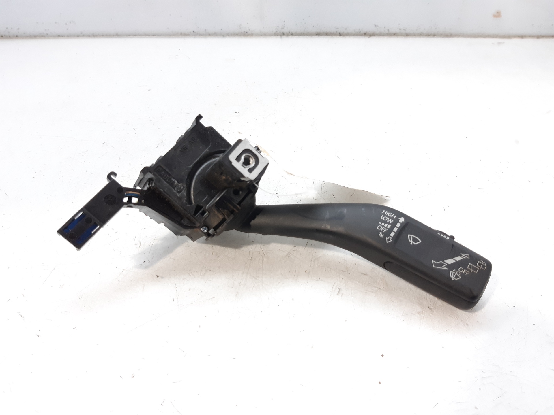 SEAT Toledo 3 generation (2004-2010) Indikeringstorkarspaksbrytare 1K0953519H 18782687