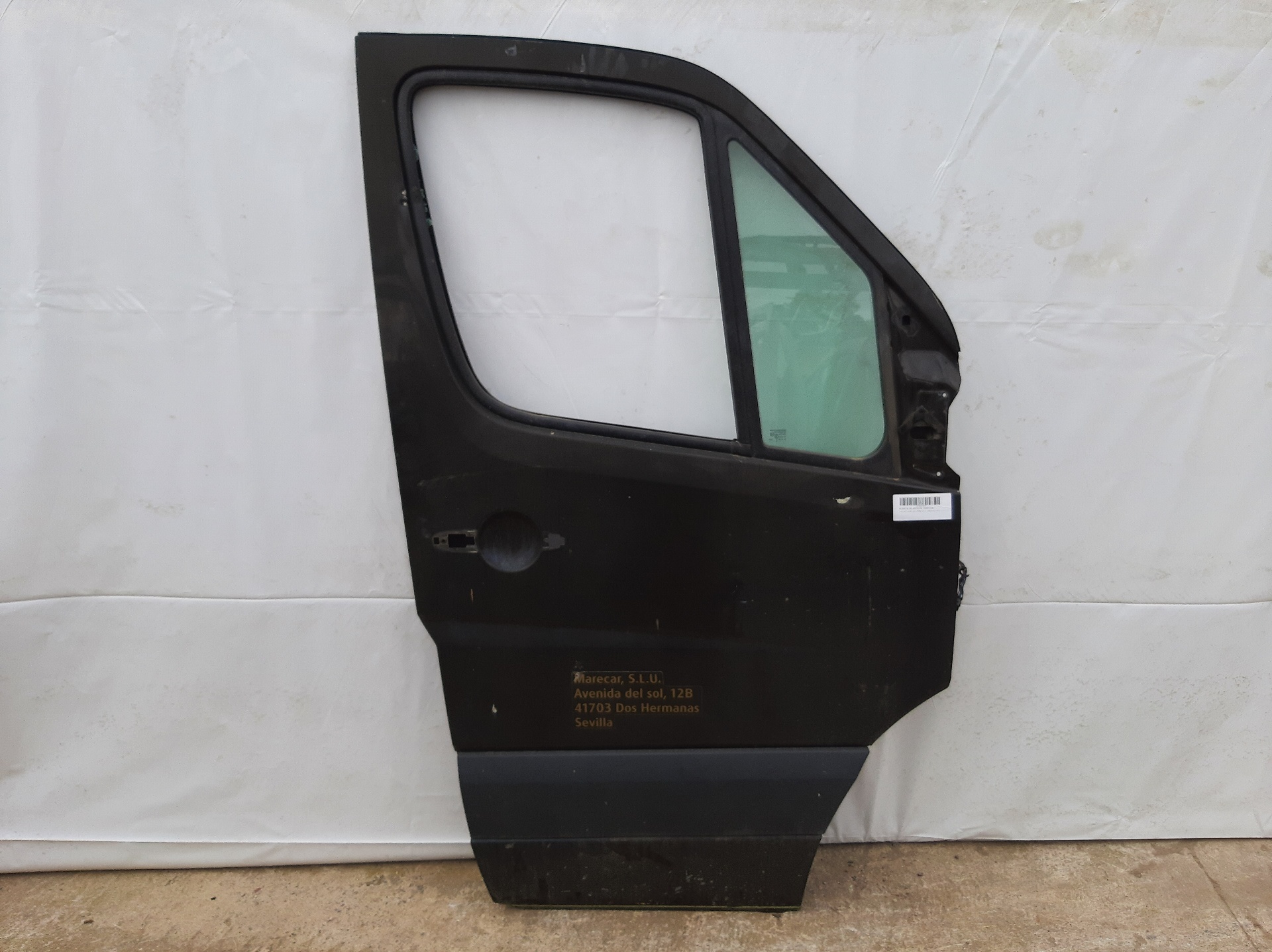 VOLKSWAGEN Crafter 1 generation (2006-2016) Front Right Door 2E0831052 22284649